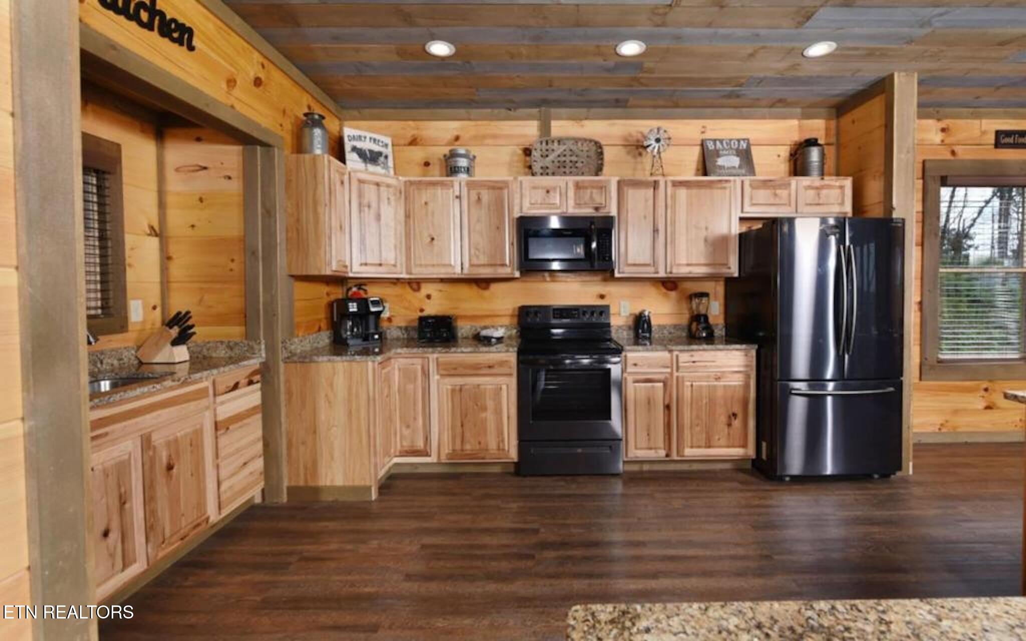 244 Stone Fence Lane Gatlinburg TN 37738
