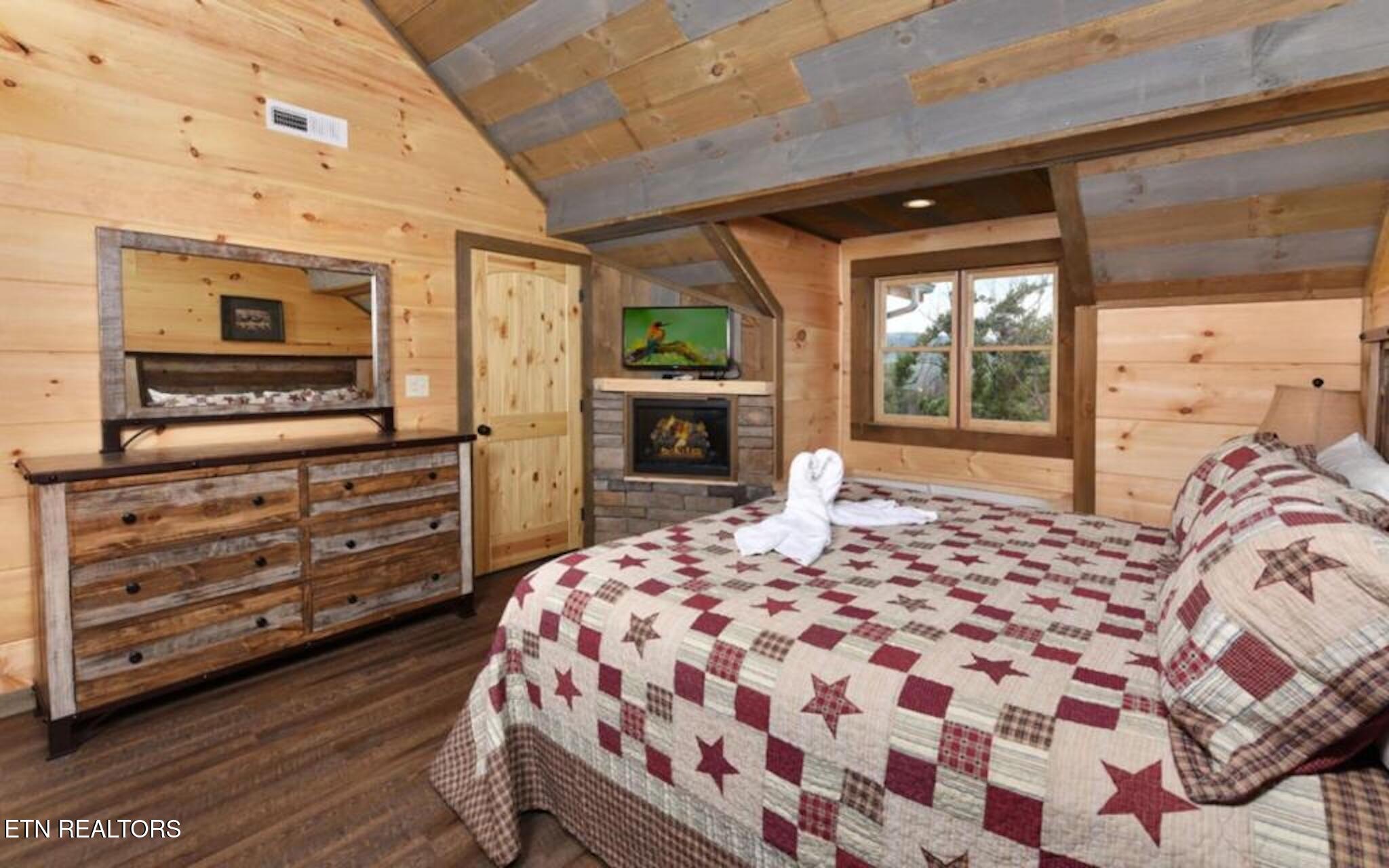 244 Stone Fence Lane Gatlinburg TN 37738