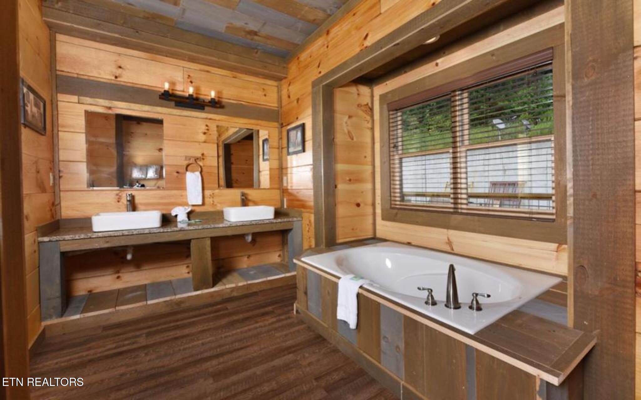 244 Stone Fence Lane Gatlinburg TN 37738