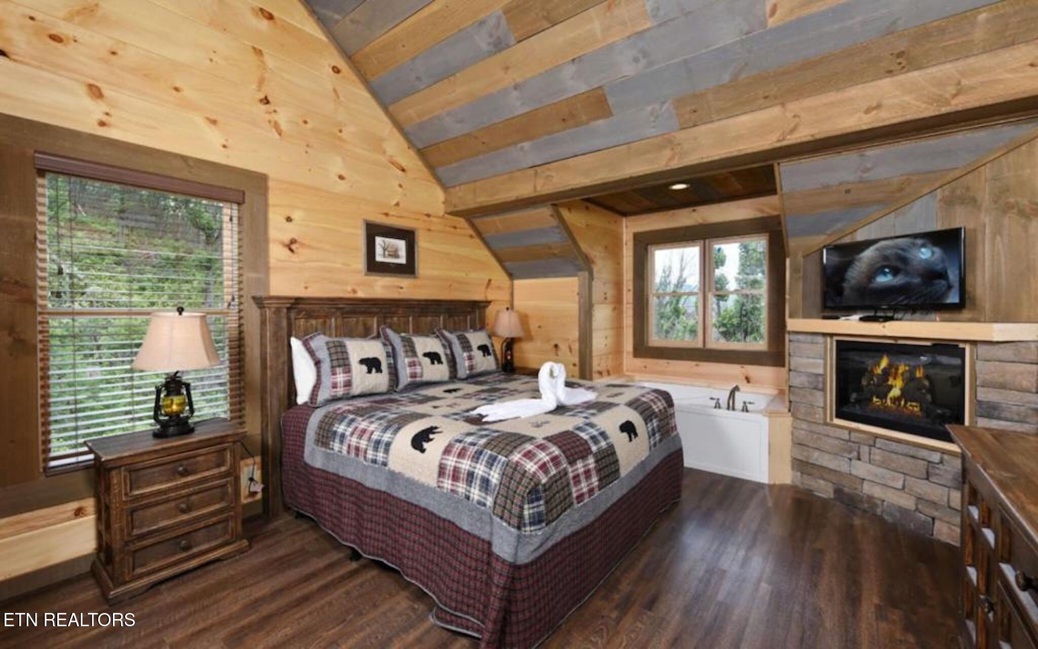 244 Stone Fence Lane Gatlinburg TN 37738