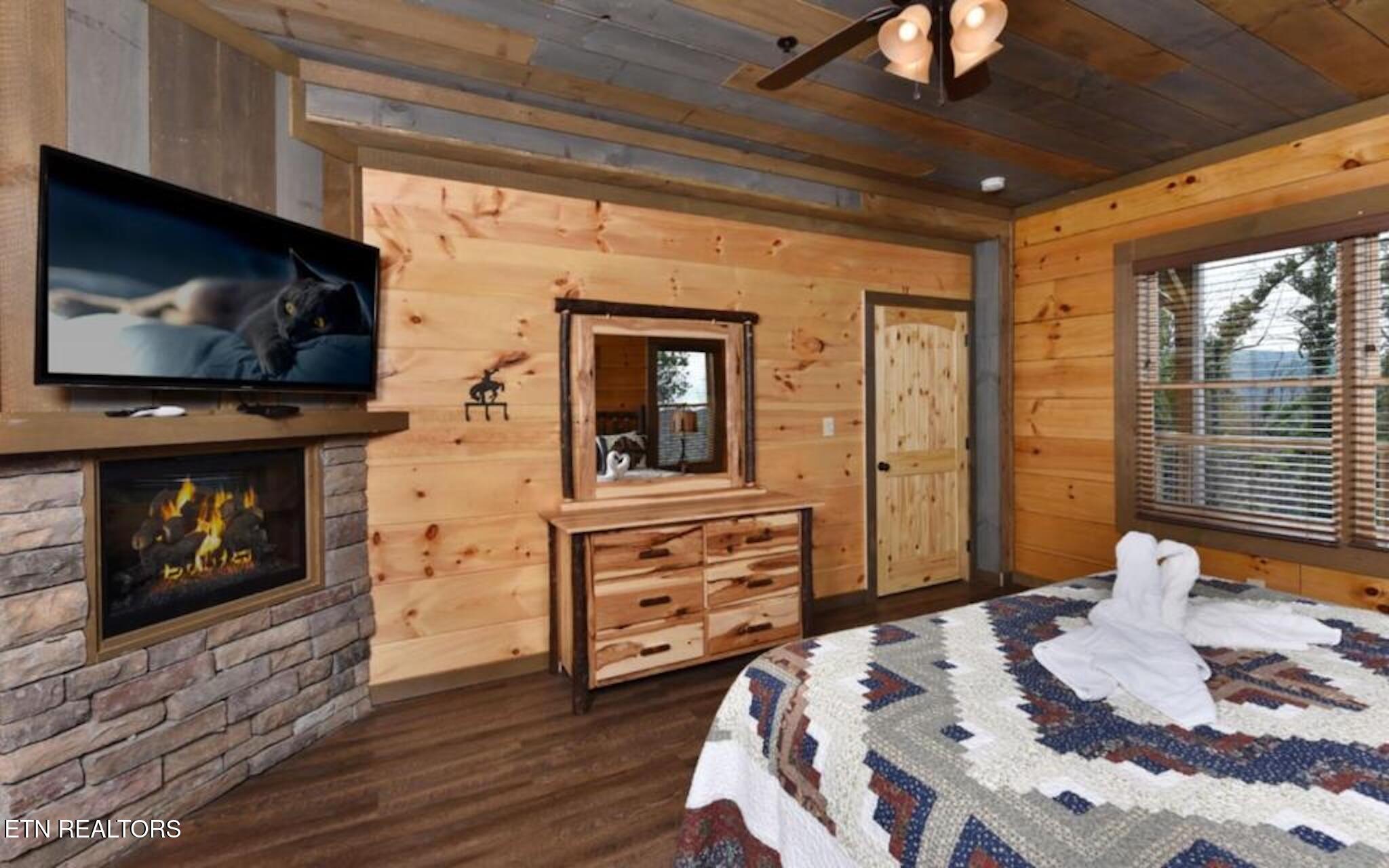 244 Stone Fence Lane Gatlinburg TN 37738