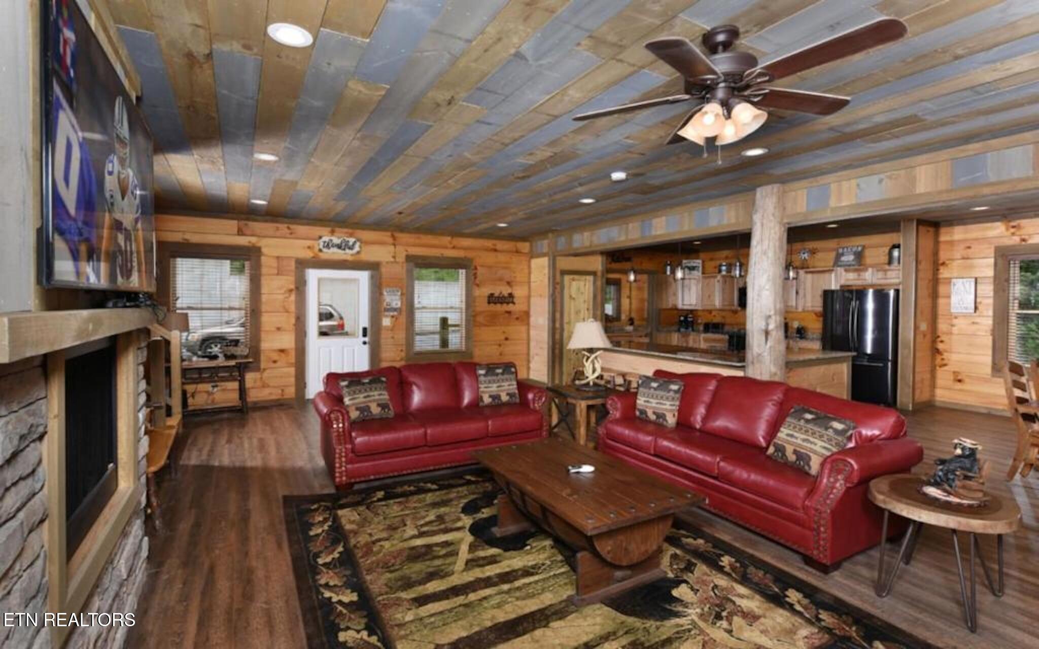 244 Stone Fence Lane Gatlinburg TN 37738
