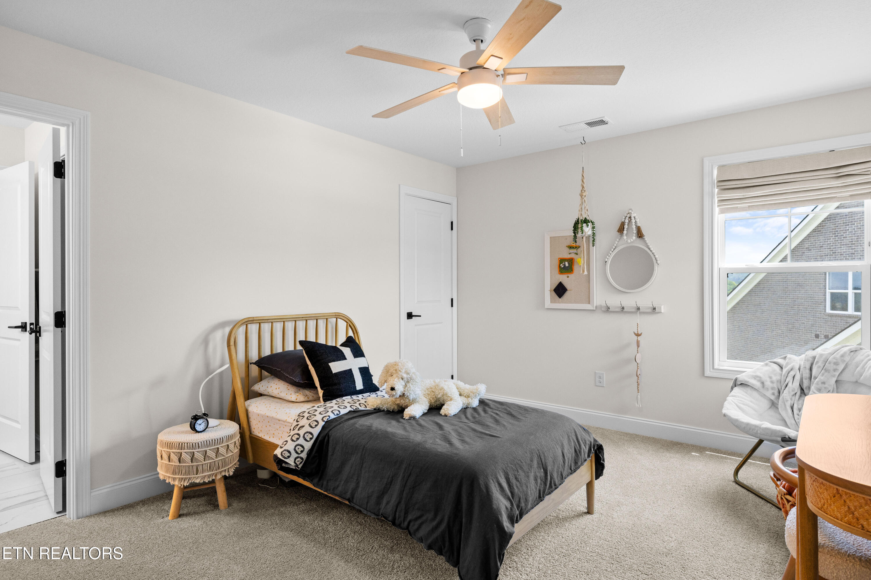 934 Sweatleaf Lane Knoxville TN 37934