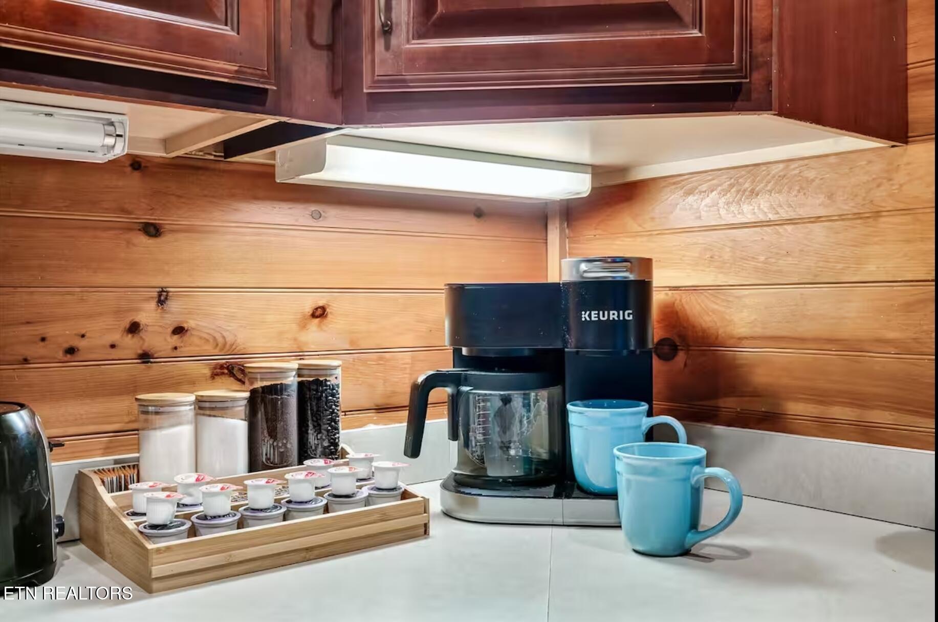 646 Gatlinburg Falls Way Gatlinburg TN 37738