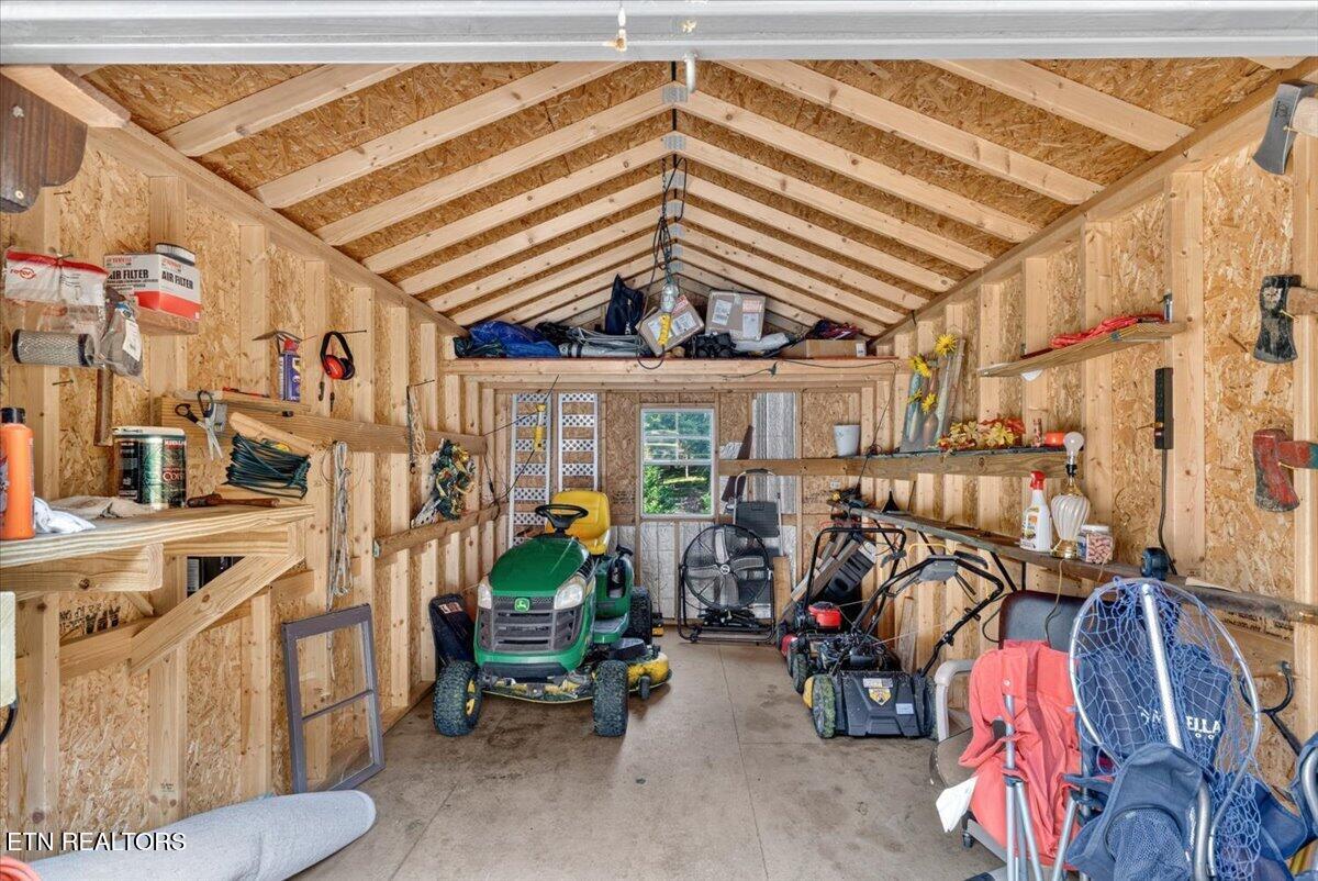 176 Bostie Maire Lane Clinton TN 37716