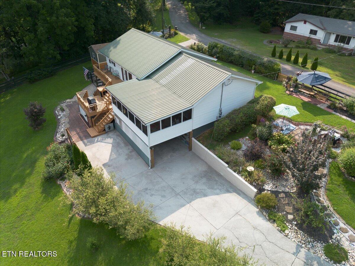 176 Bostie Maire Lane Clinton TN 37716