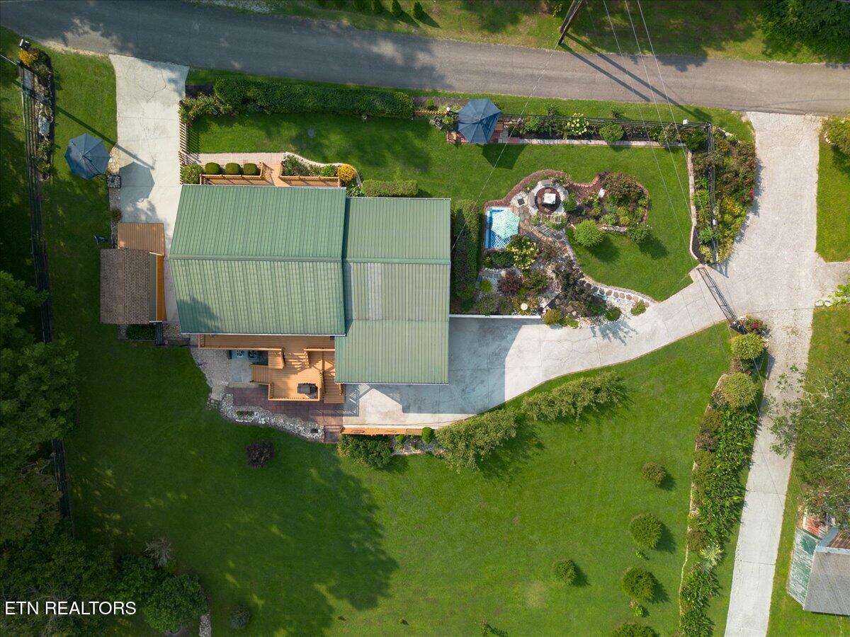 176 Bostie Maire Lane Clinton TN 37716