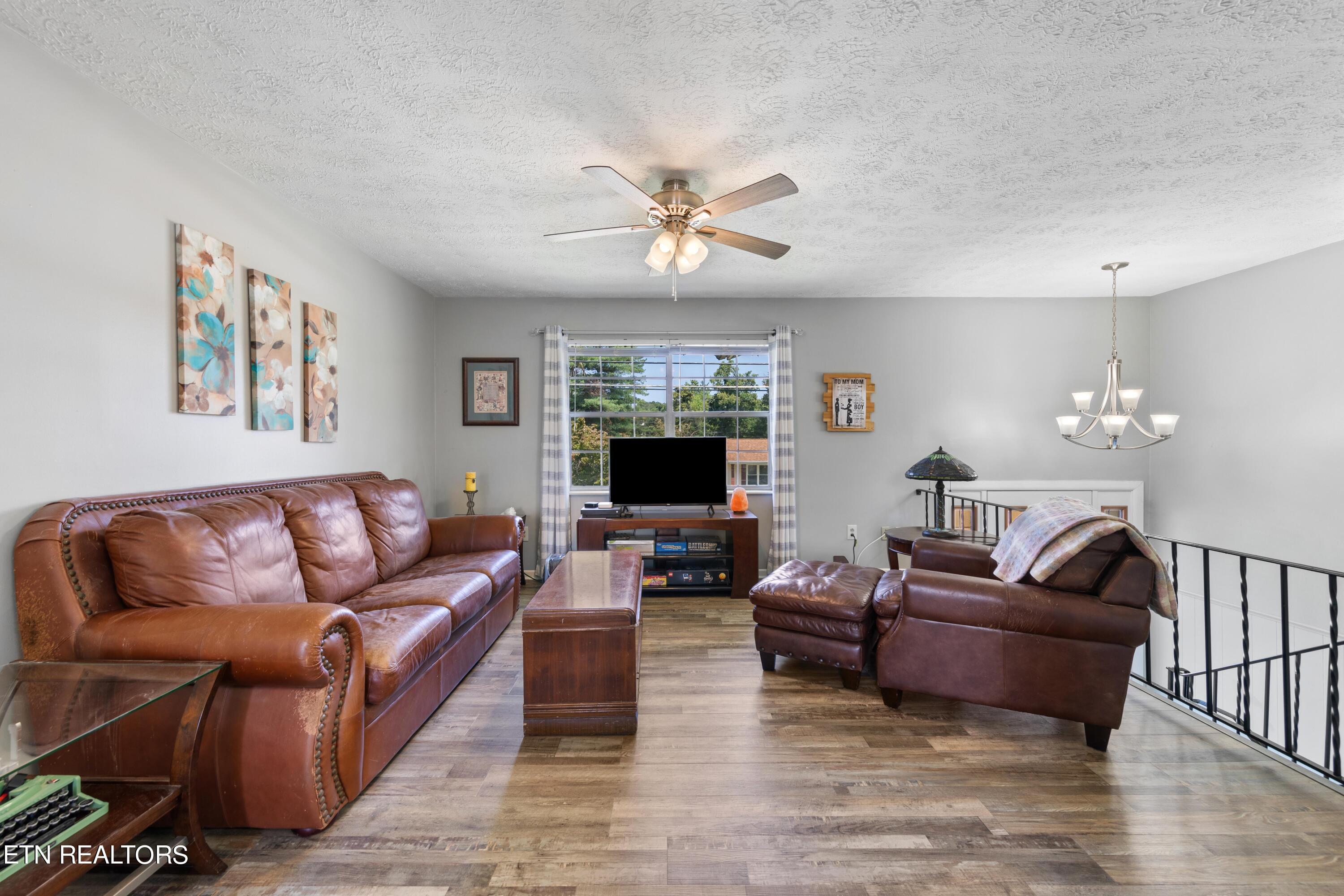 5816 NW Wooded Acres Drive Knoxville TN 37921