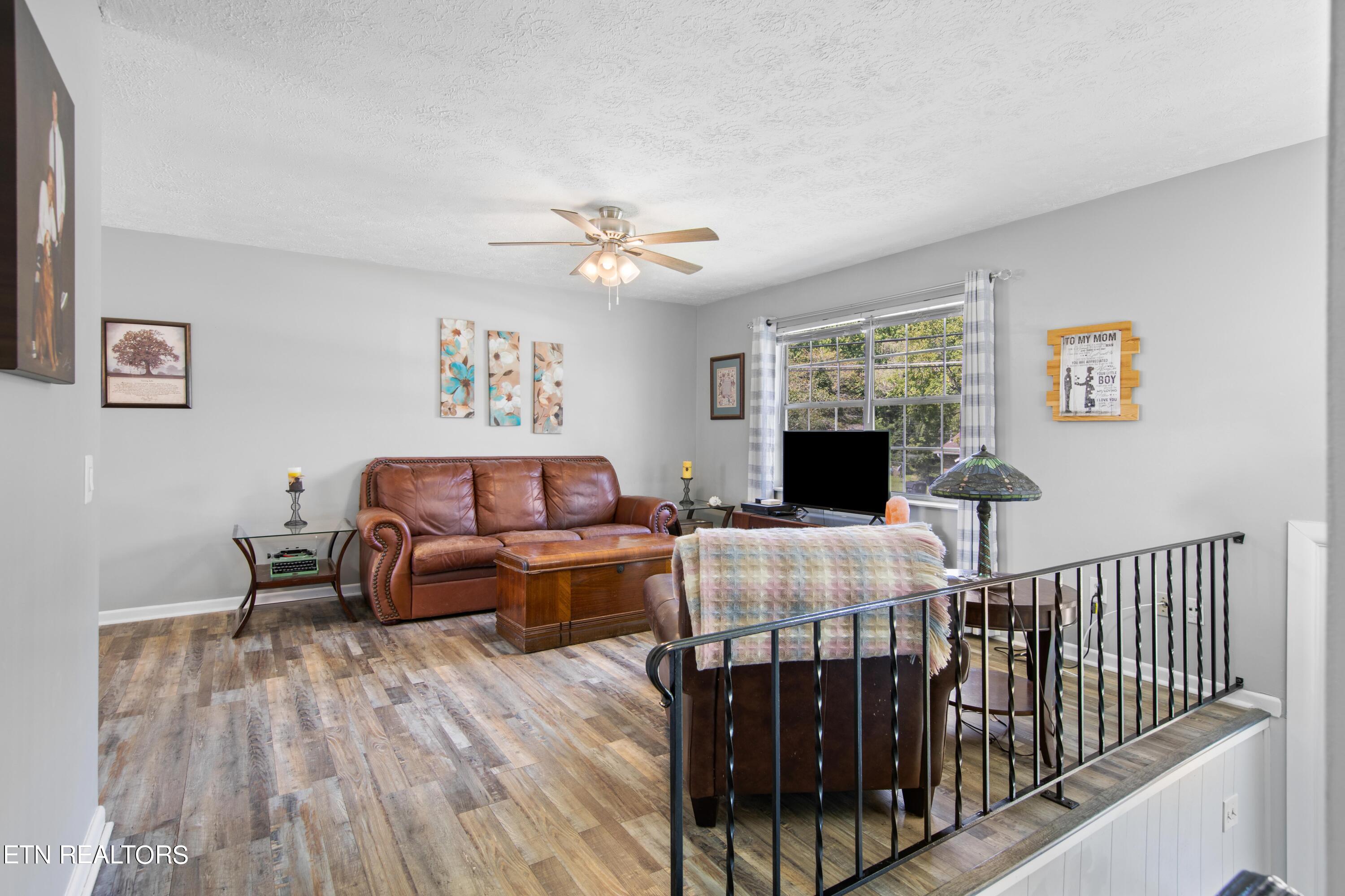 5816 NW Wooded Acres Drive Knoxville TN 37921