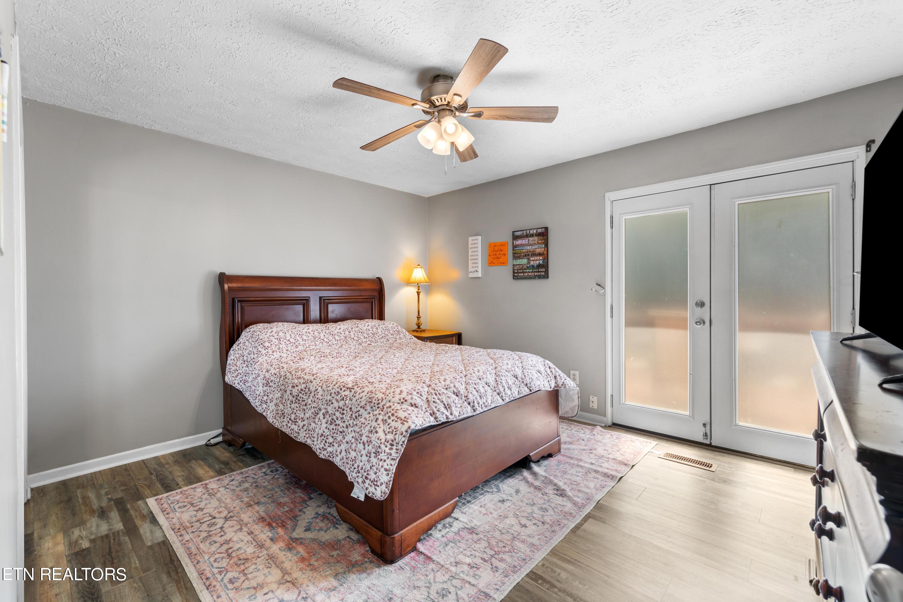 5816 NW Wooded Acres Drive Knoxville TN 37921