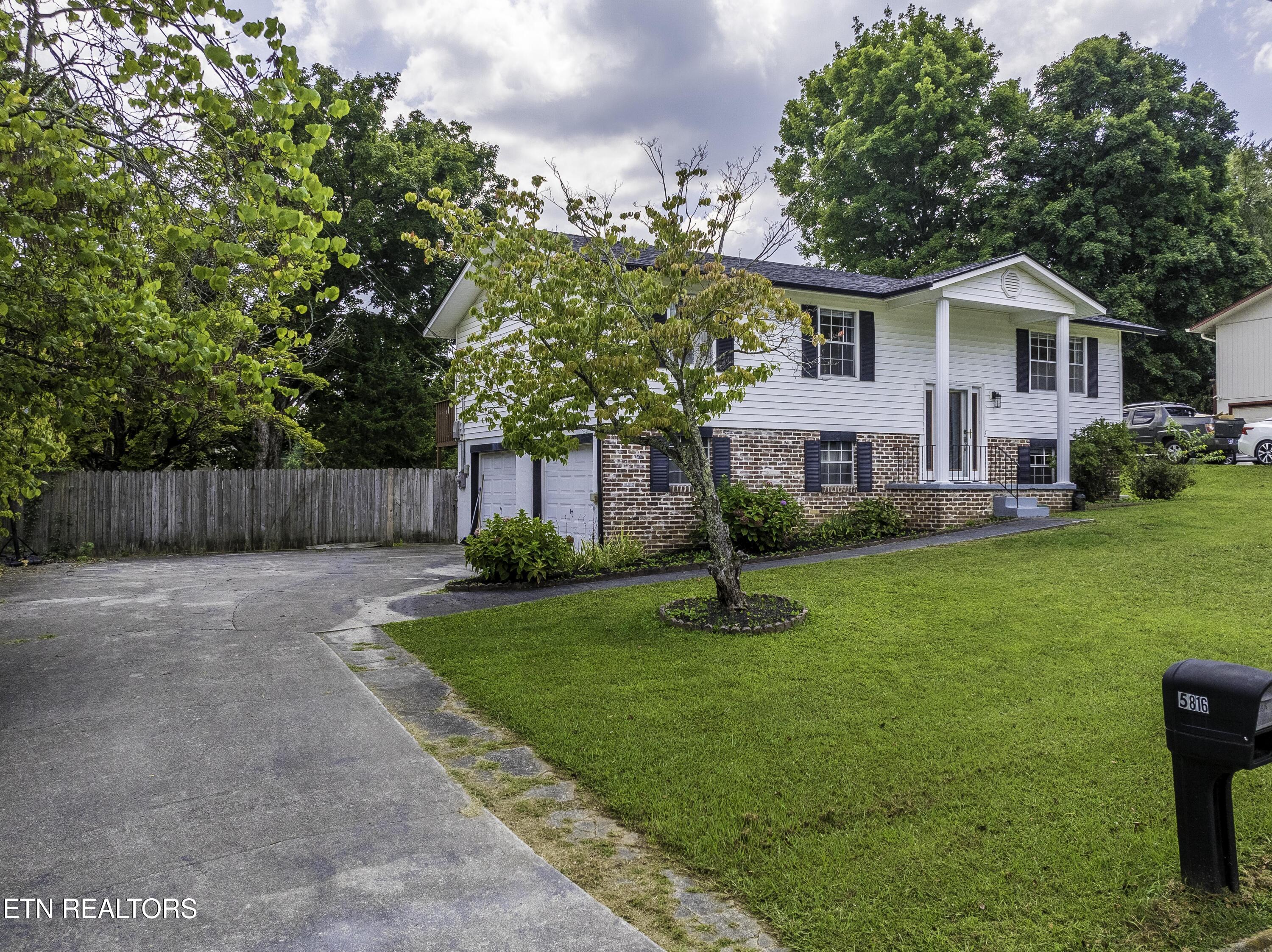 5816 NW Wooded Acres Drive Knoxville TN 37921