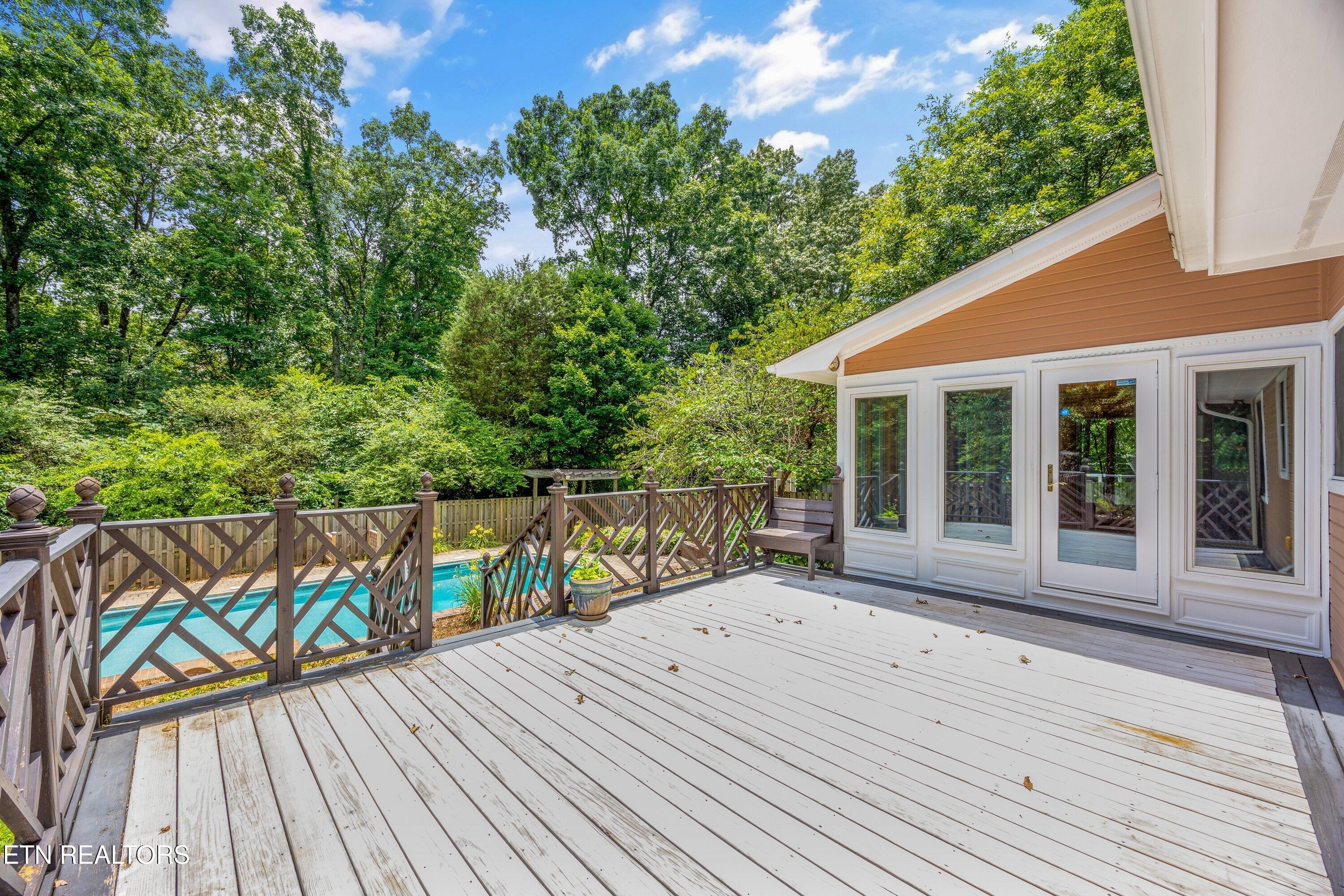 176 County Road 578 Englewood TN 37329