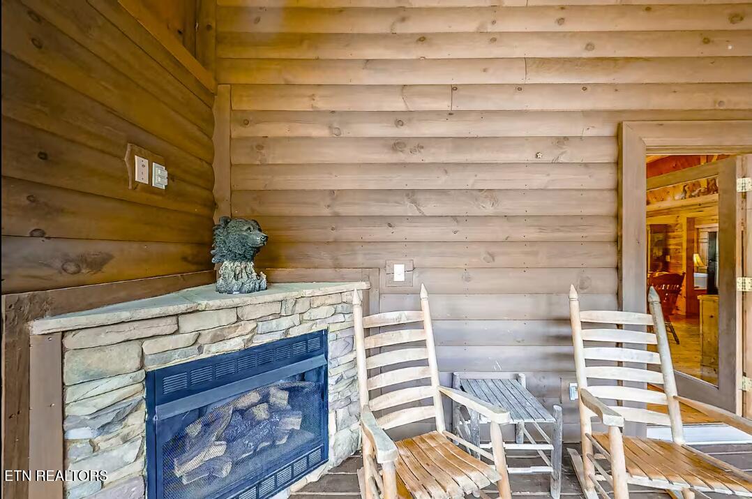 1960 Oakmont Drive Sevierville TN 37876