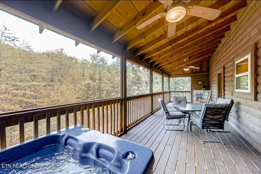 1960 Oakmont Drive Sevierville TN 37876
