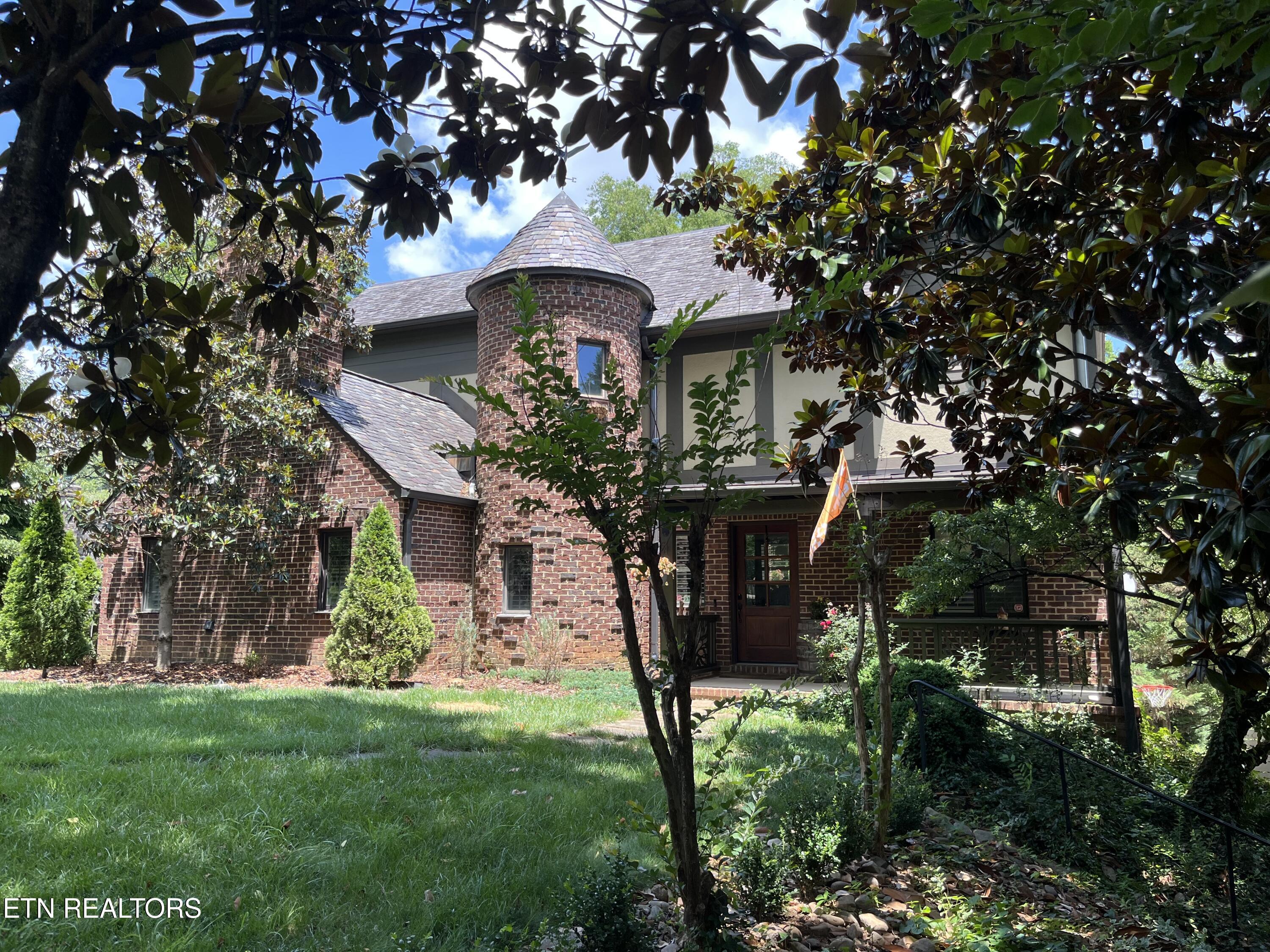 516 Scenic Drive Knoxville TN 37919