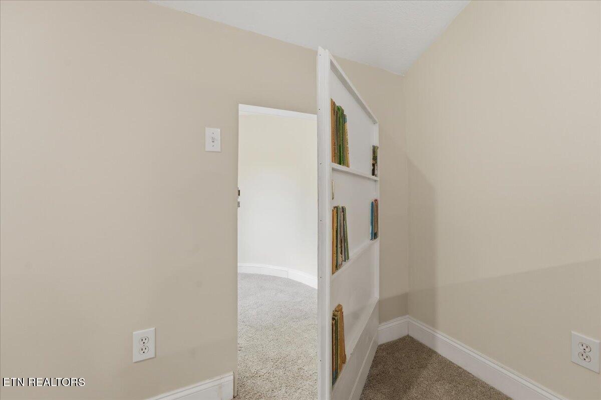 516 Scenic Drive Knoxville TN 37919