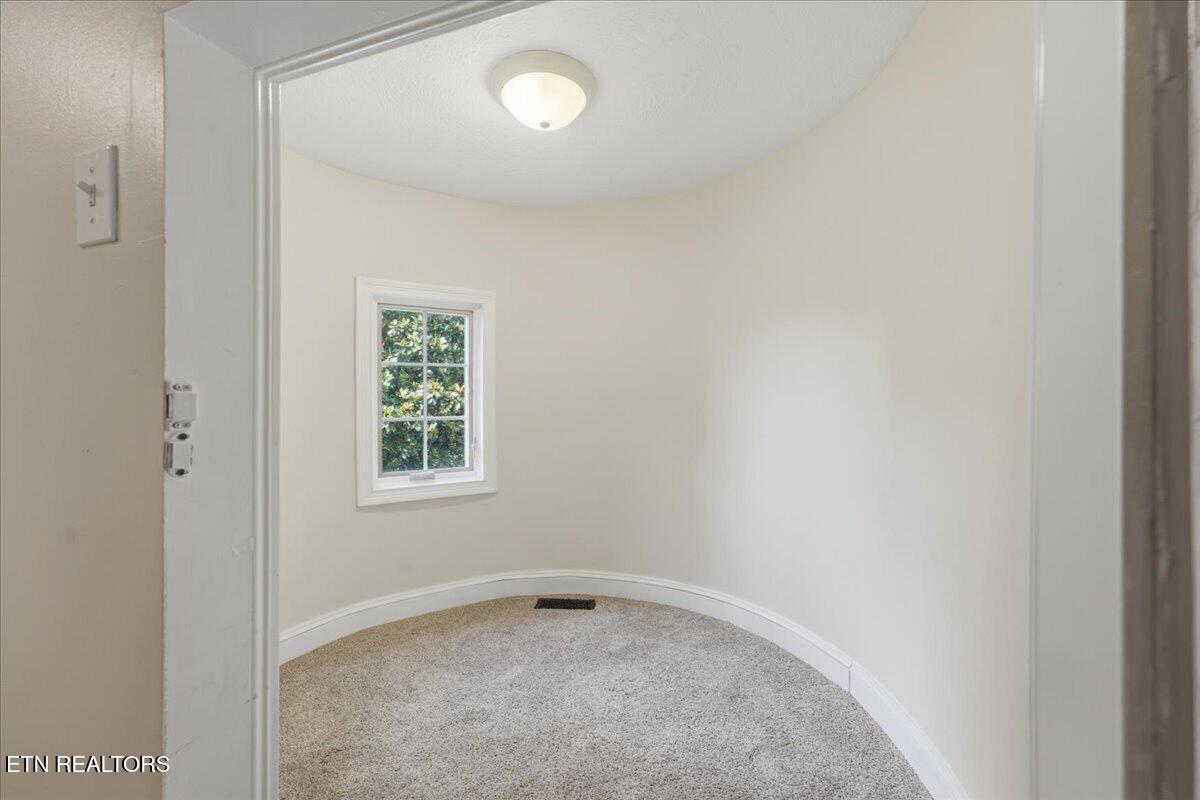 516 Scenic Drive Knoxville TN 37919