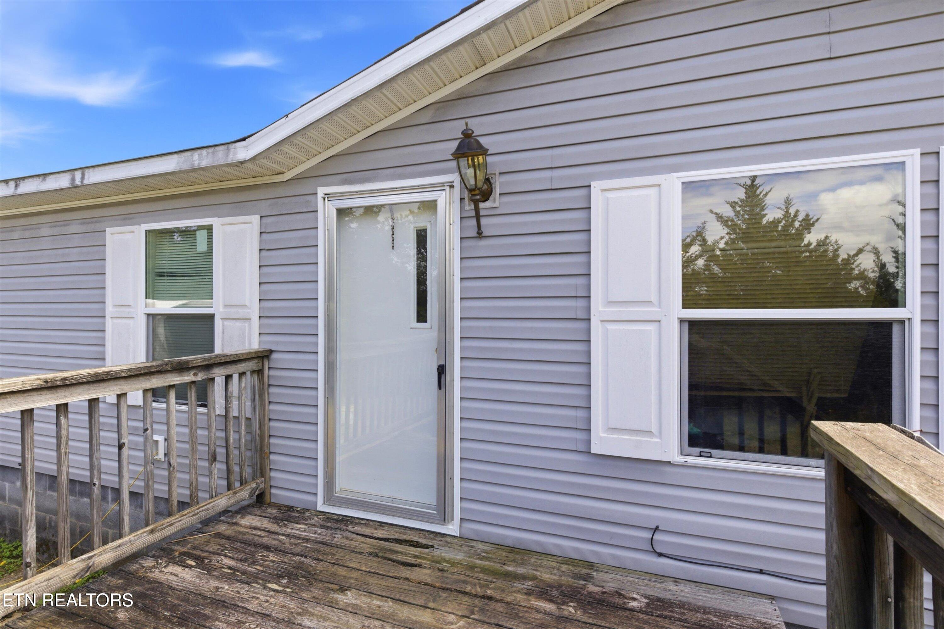 2124 Rainwater Road Dandridge TN 37725