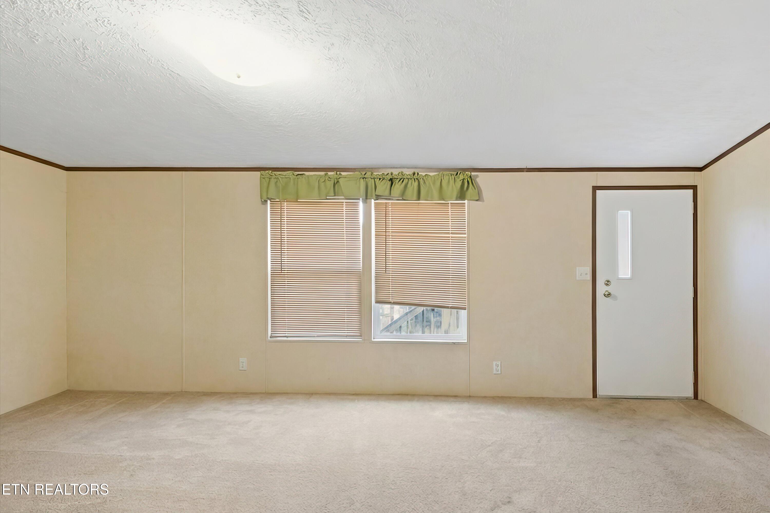 2124 Rainwater Road Dandridge TN 37725