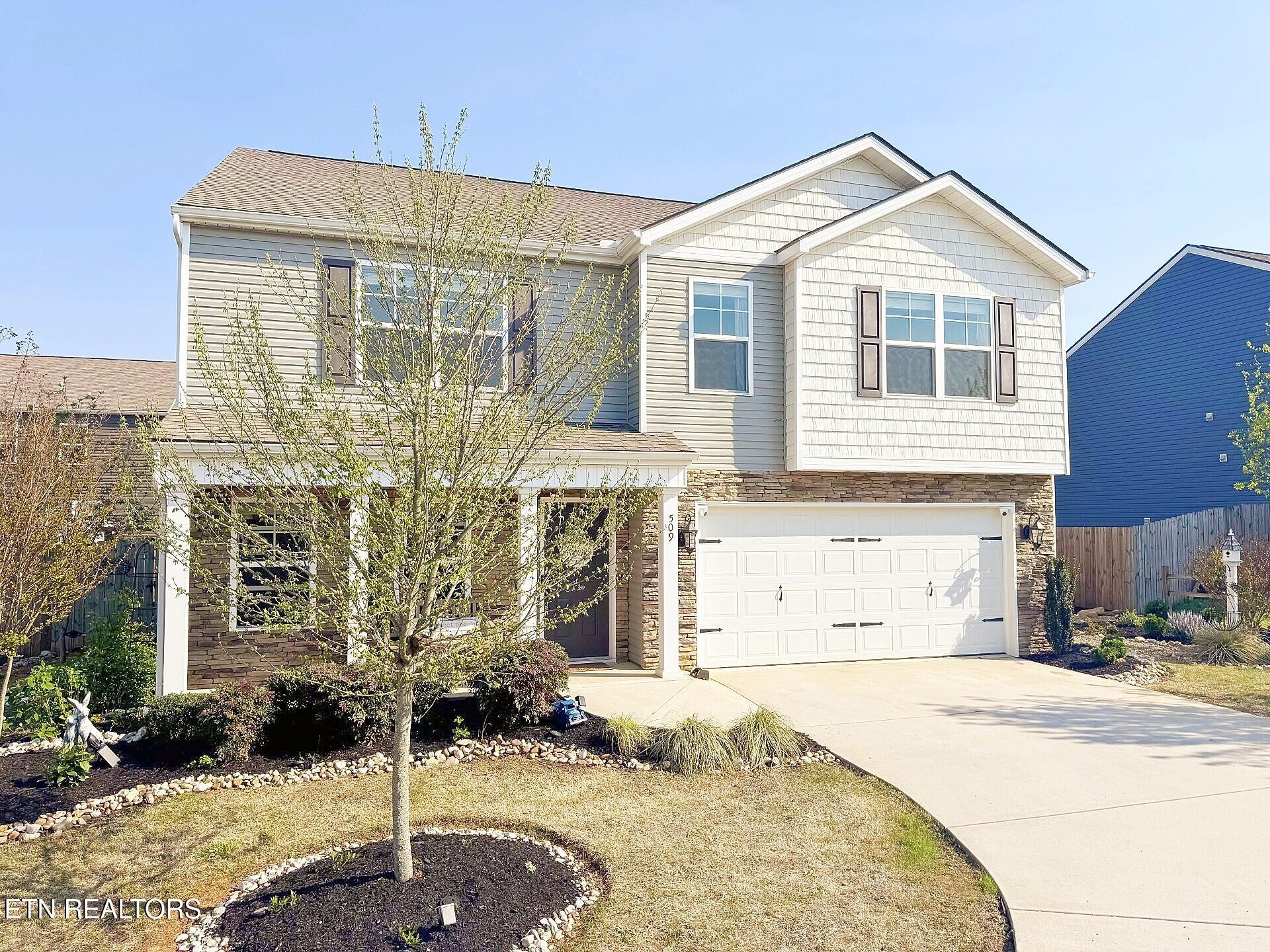 509 Creek Bridge Way Maryville TN 37804