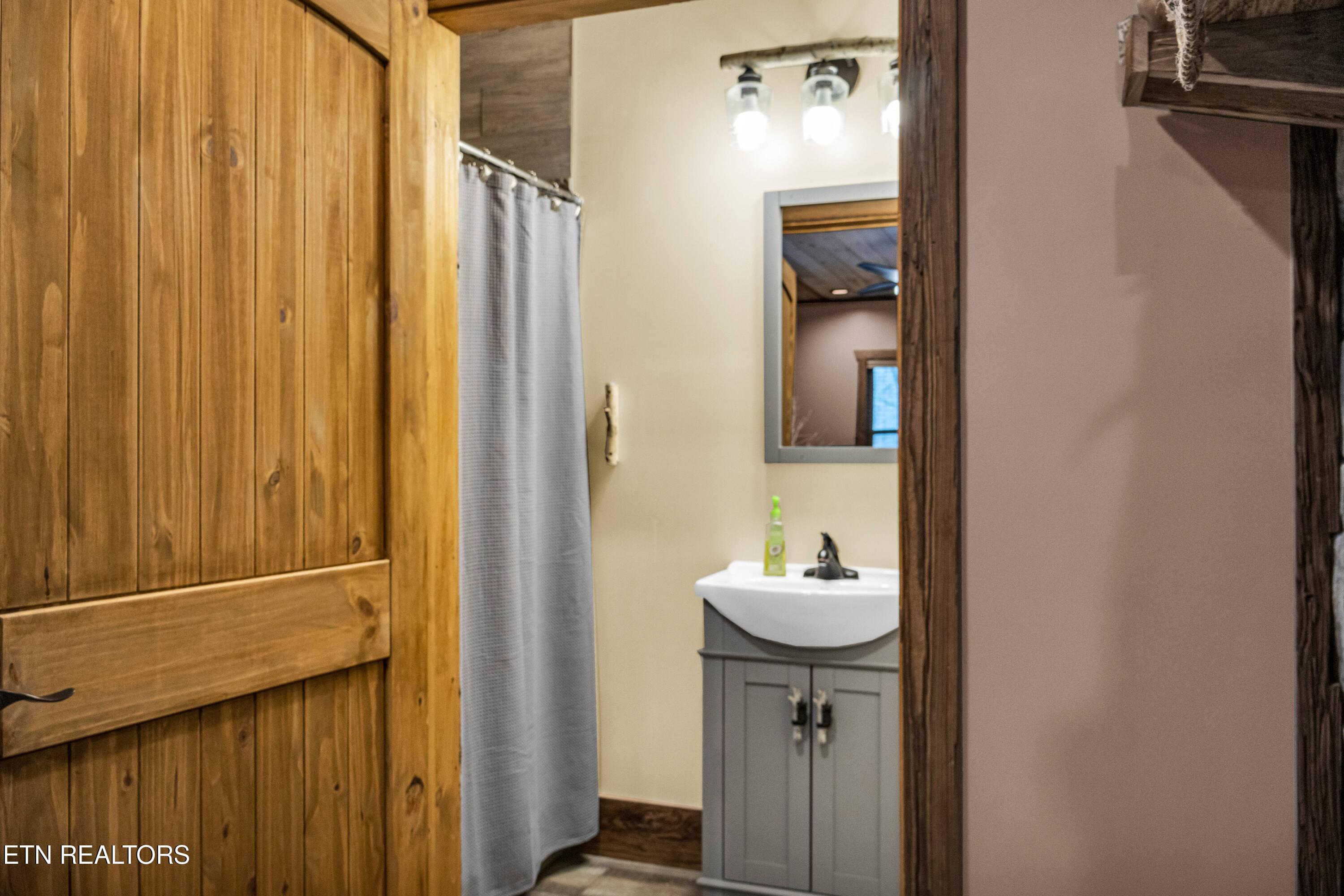 173 Rafter Road Tellico Plains TN 37385