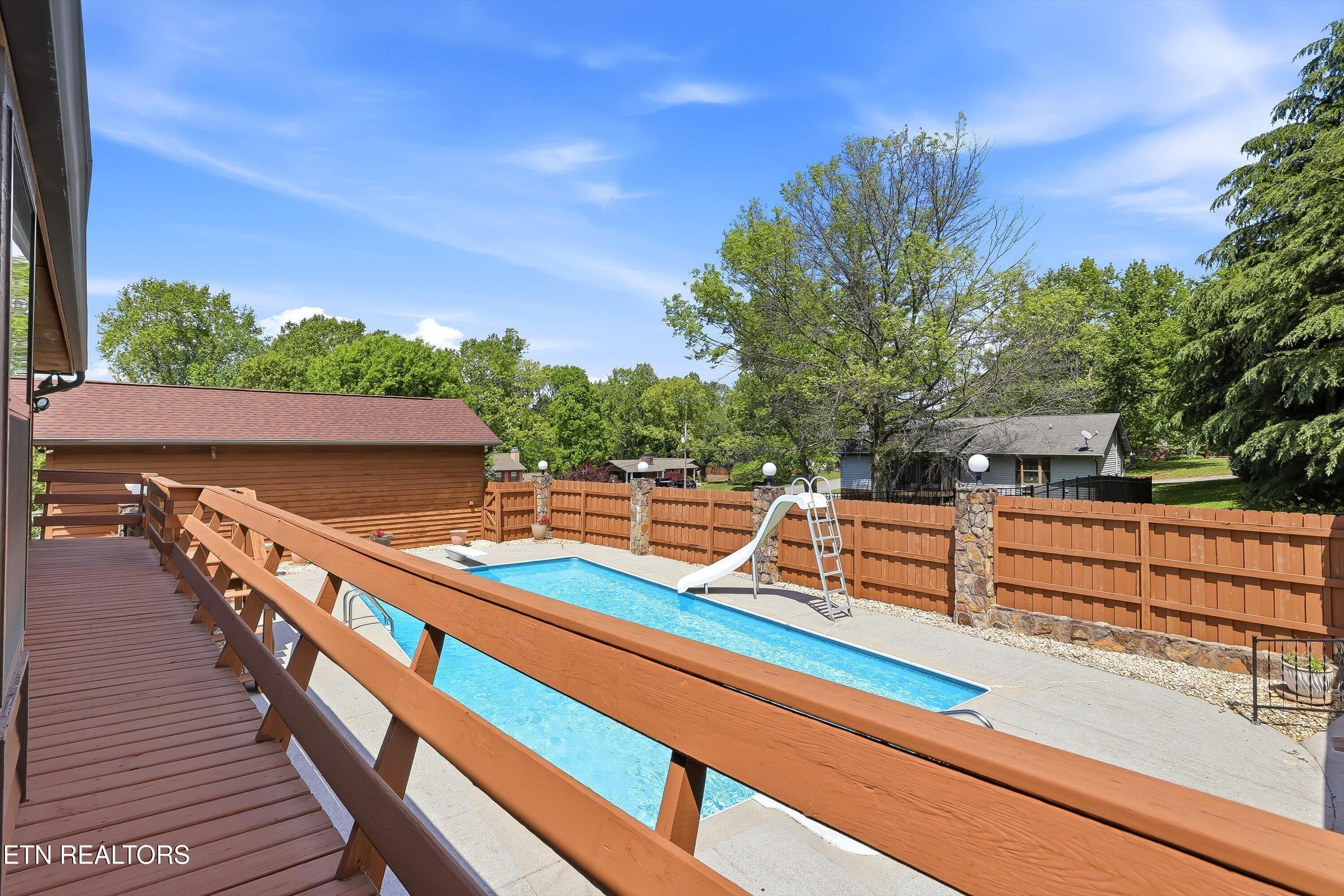 802 Oxford Hills Drive Maryville TN 37803