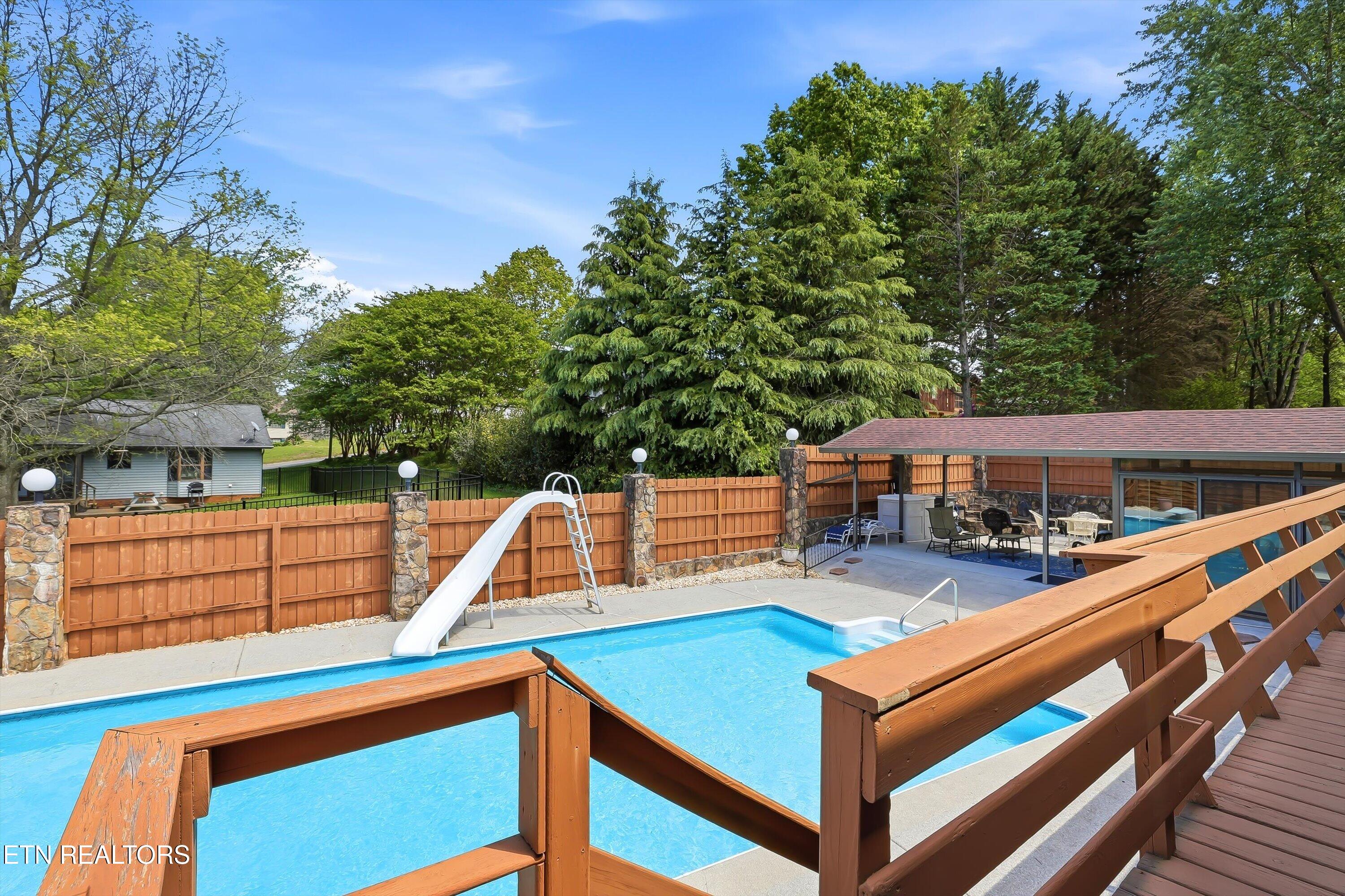 802 Oxford Hills Drive Maryville TN 37803