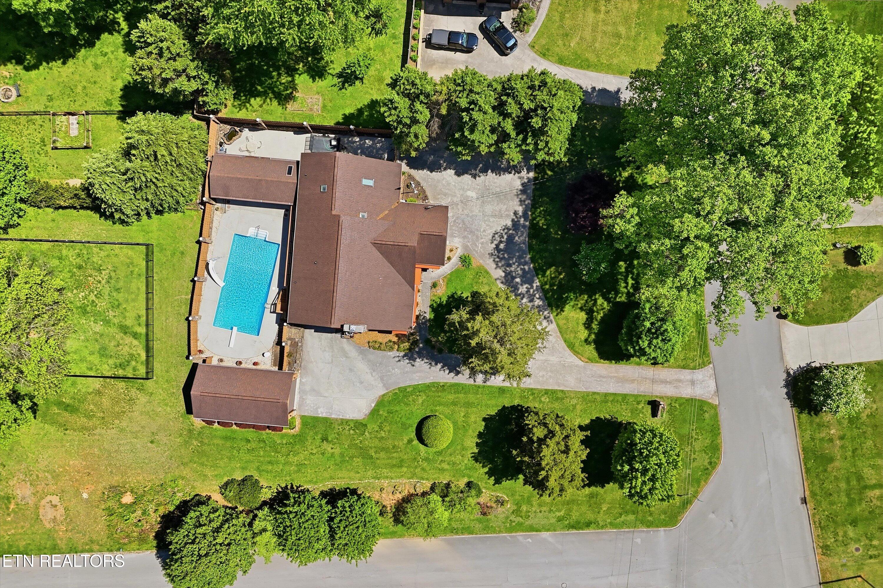 802 Oxford Hills Drive Maryville TN 37803