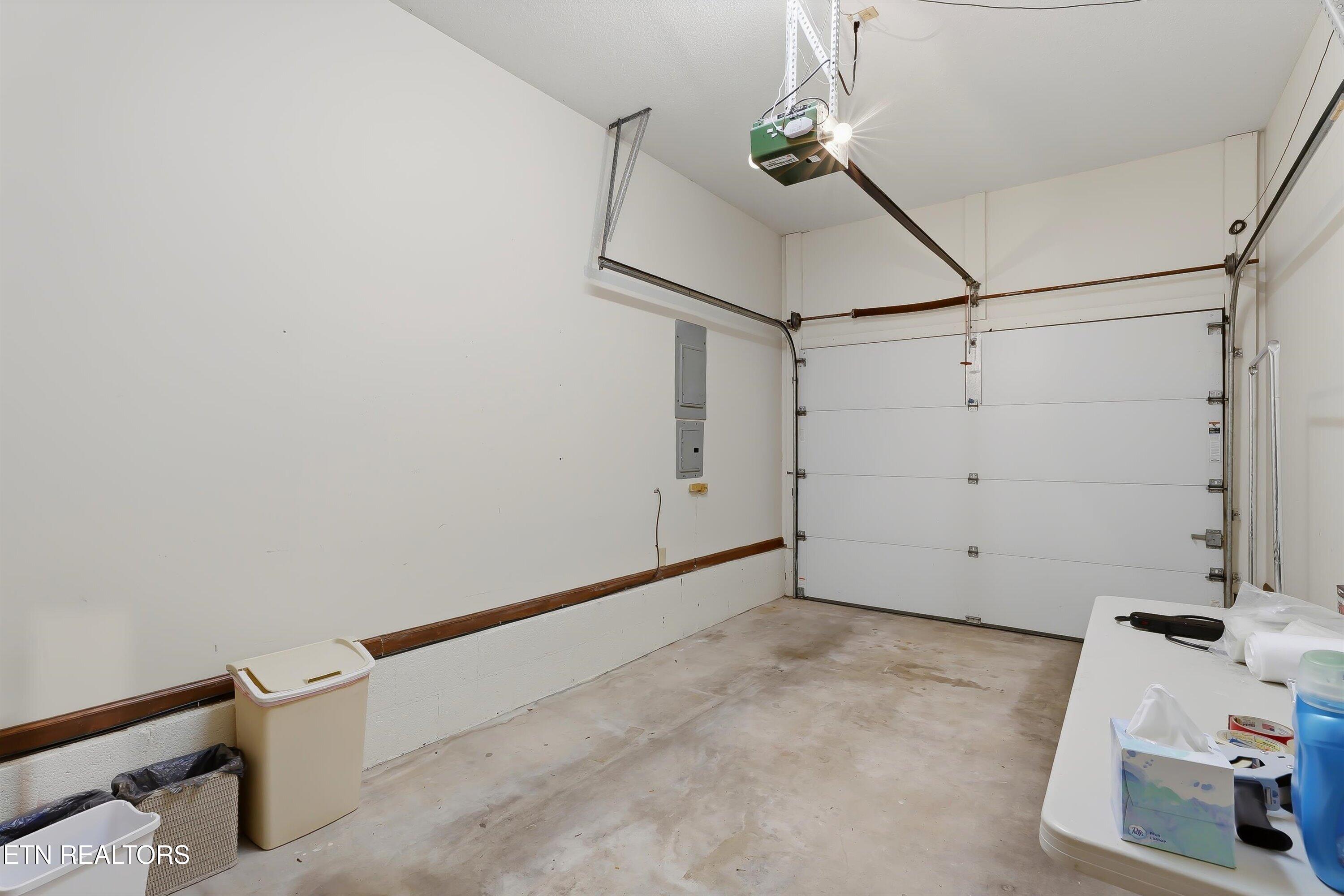 802 Oxford Hills Drive Maryville TN 37803