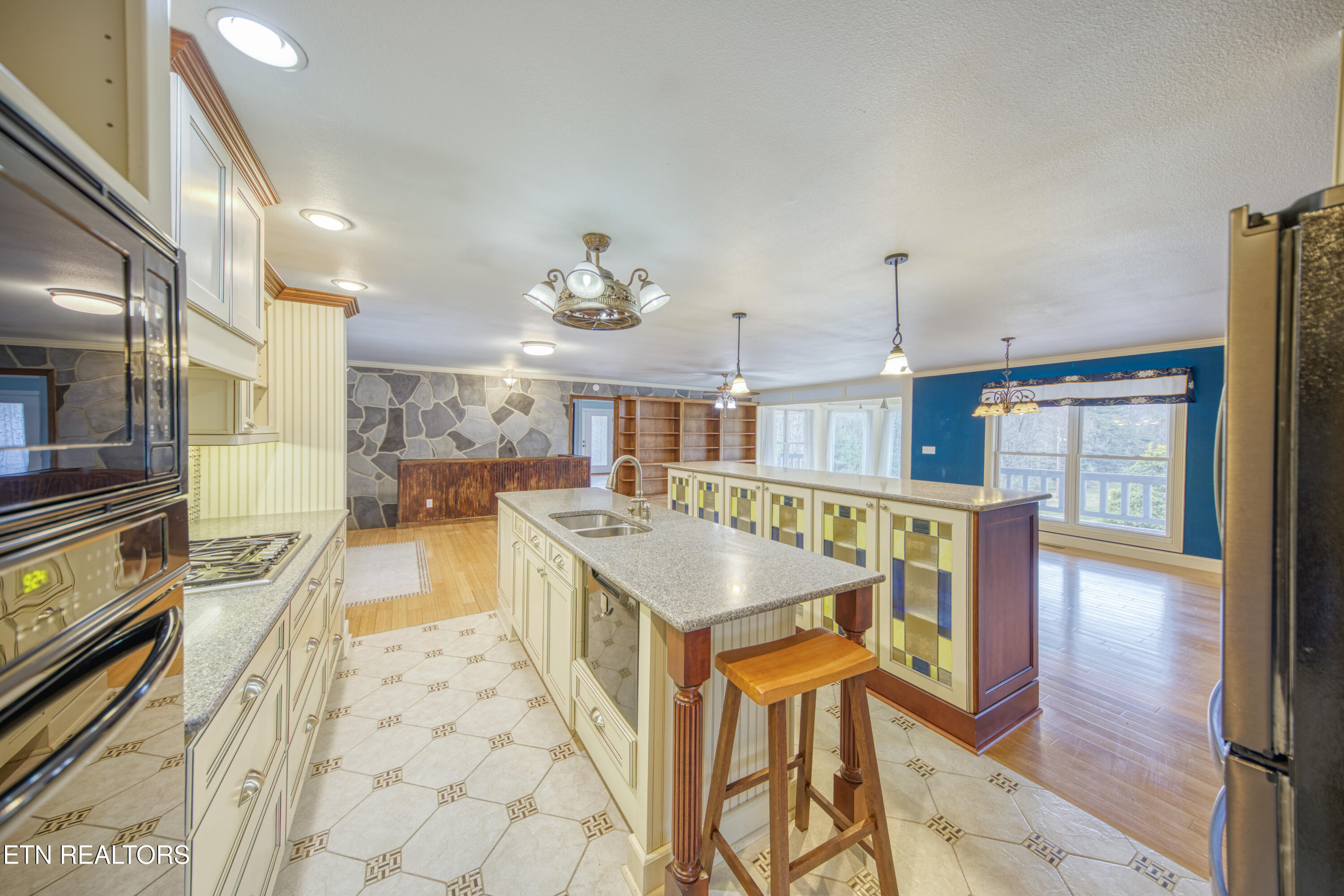 9161 Buffalo Road Oneida TN 37841