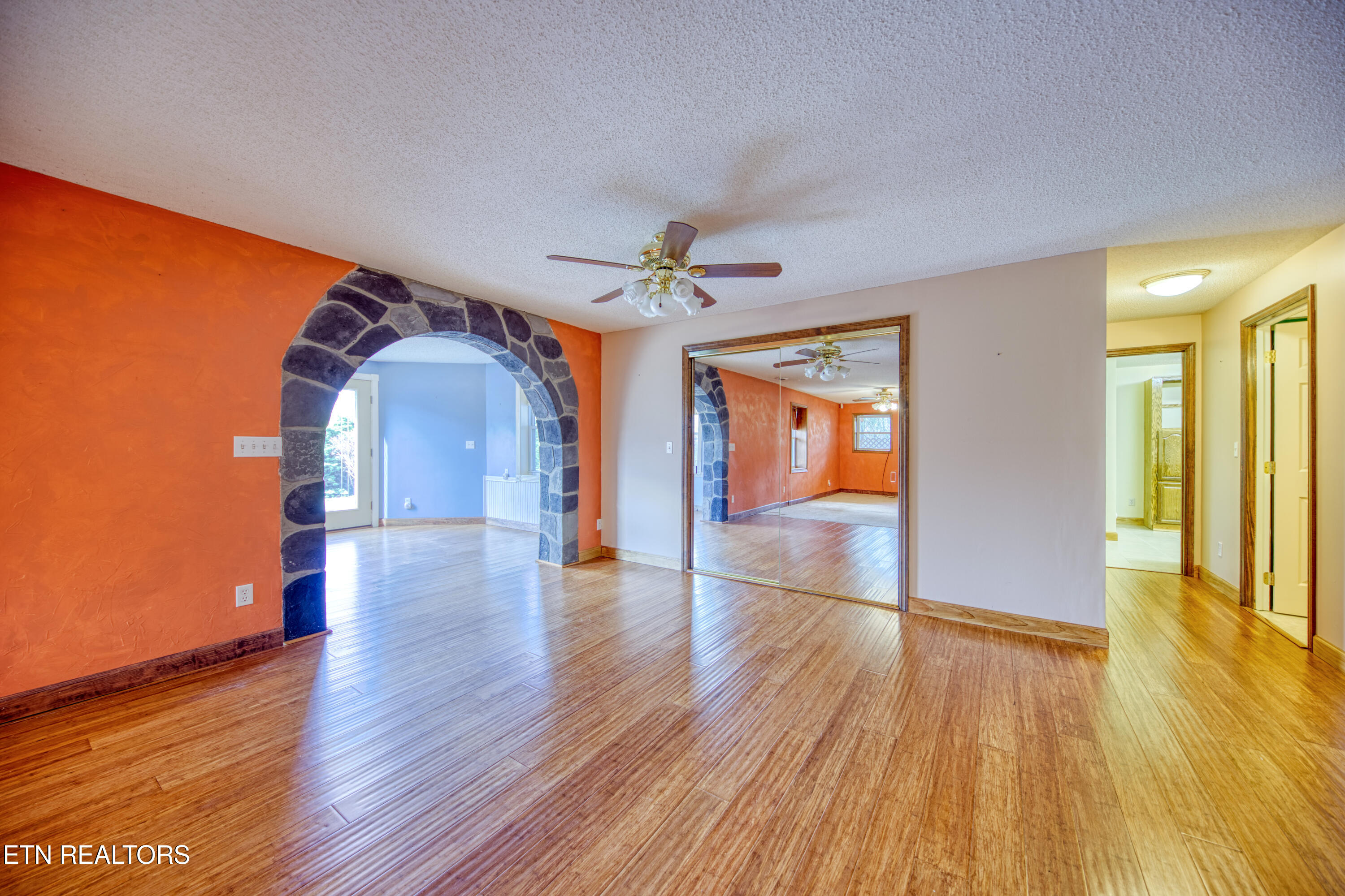 9161 Buffalo Road Oneida TN 37841