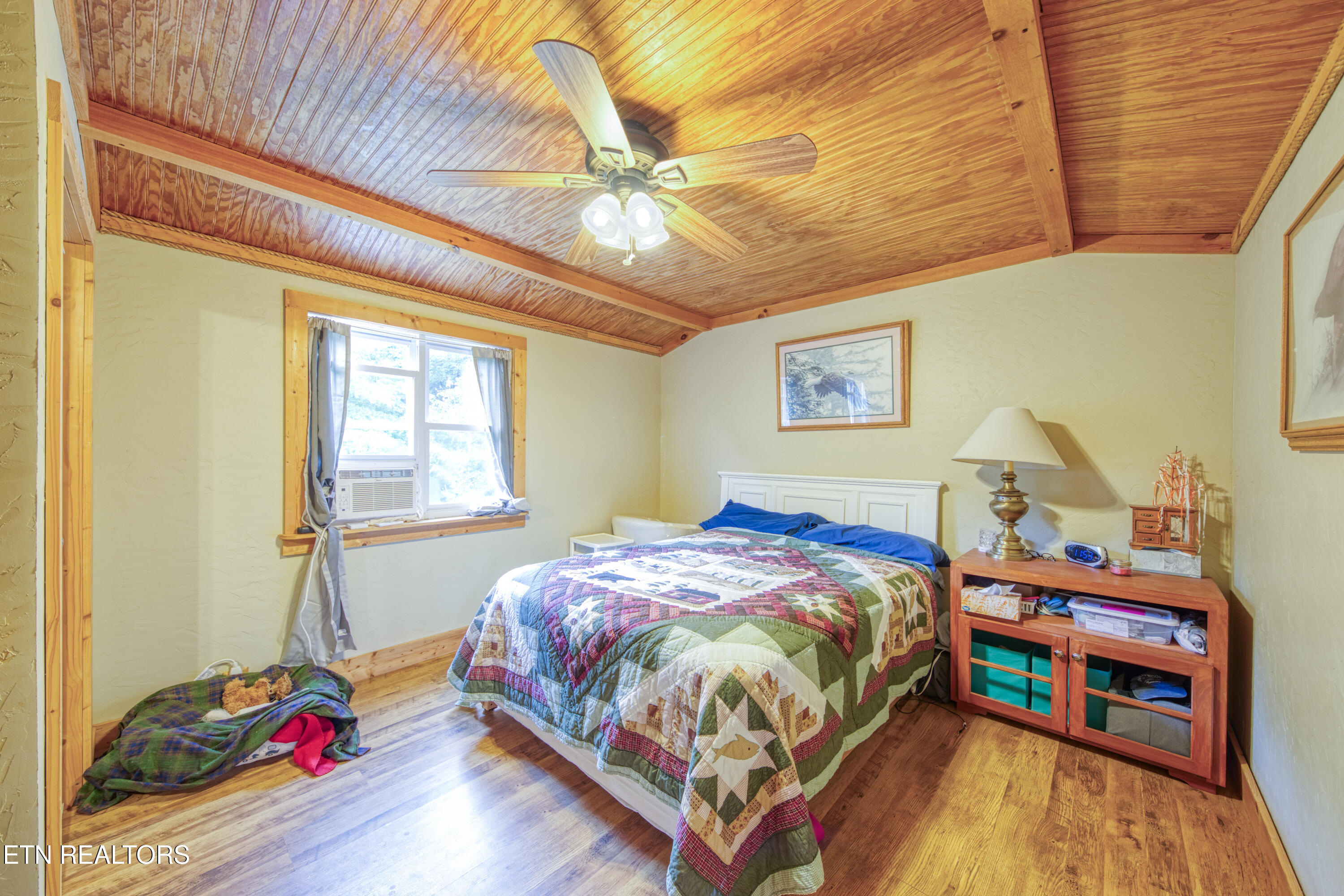9161 Buffalo Road Oneida TN 37841