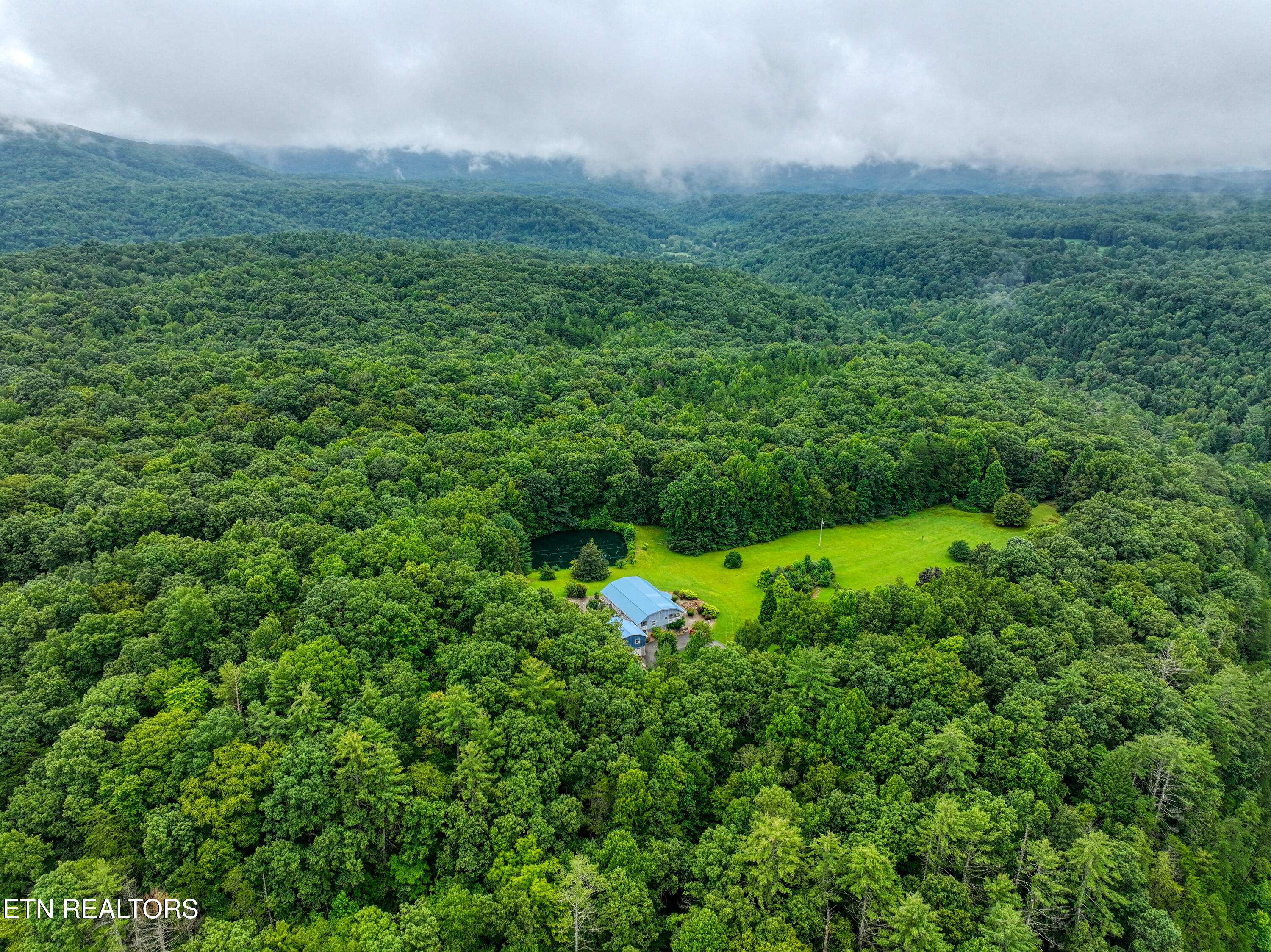 9161 Buffalo Road Oneida TN 37841