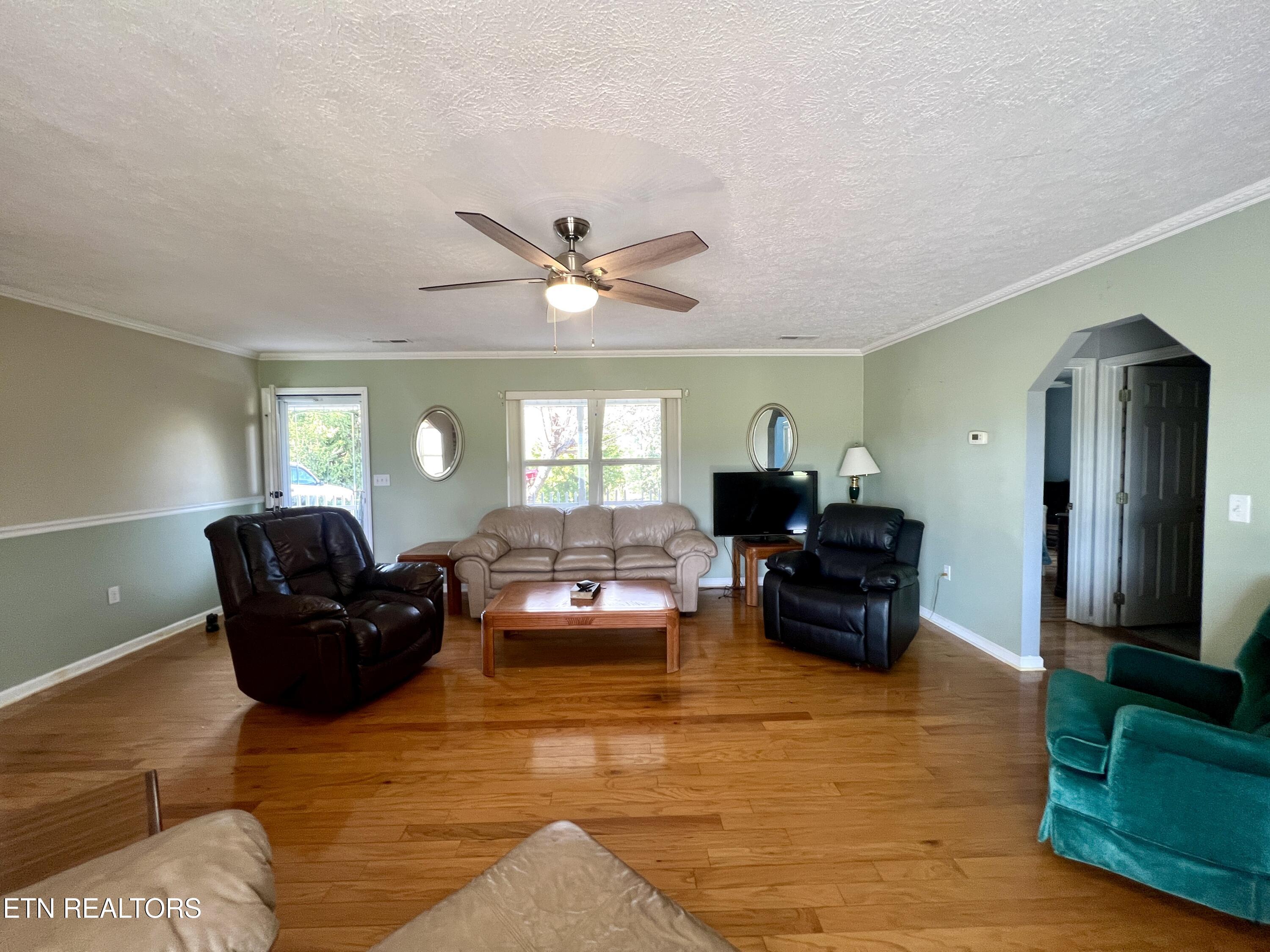 2526 Goingback Circle Sevierville TN 37876