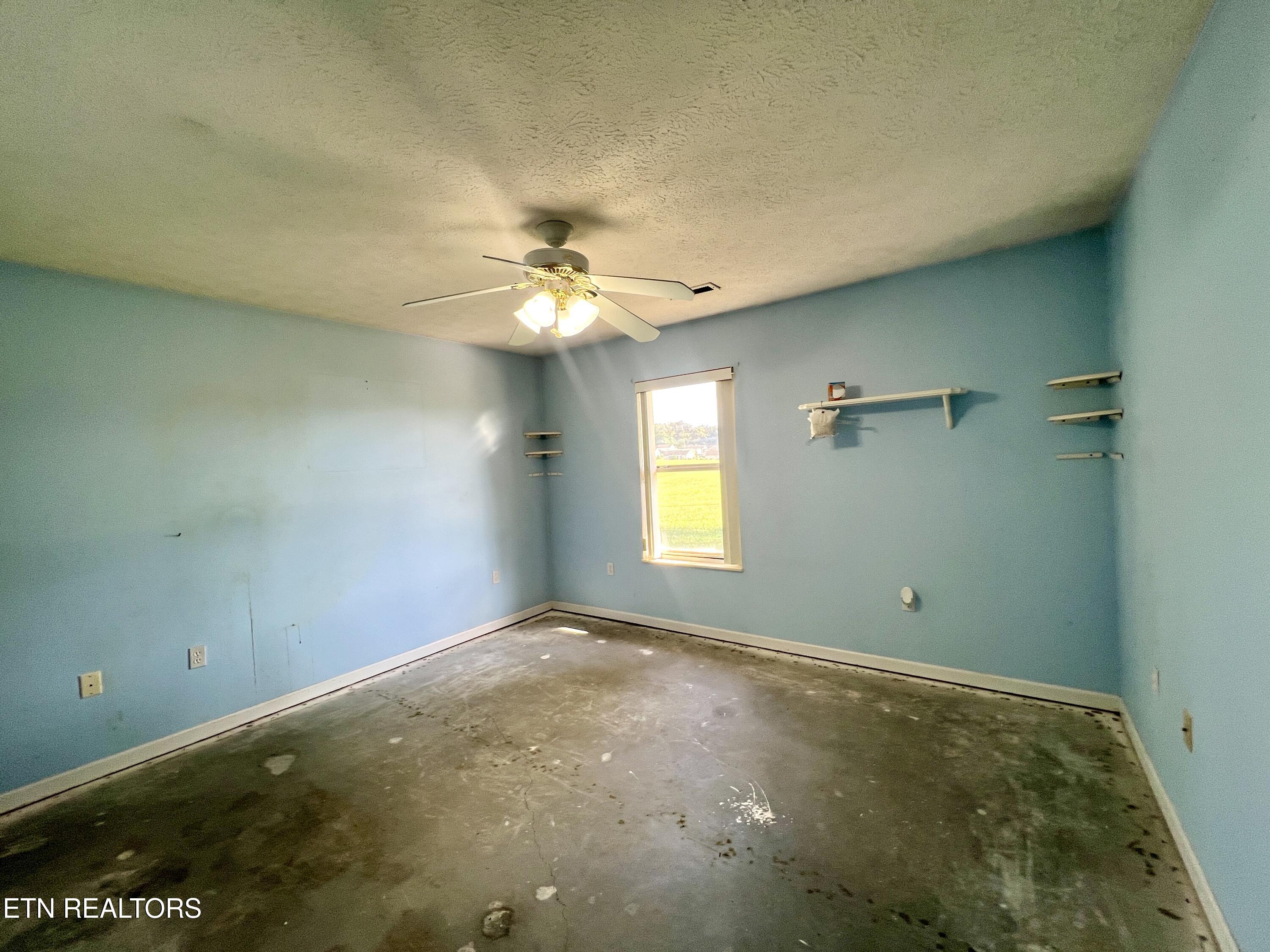 2526 Goingback Circle Sevierville TN 37876