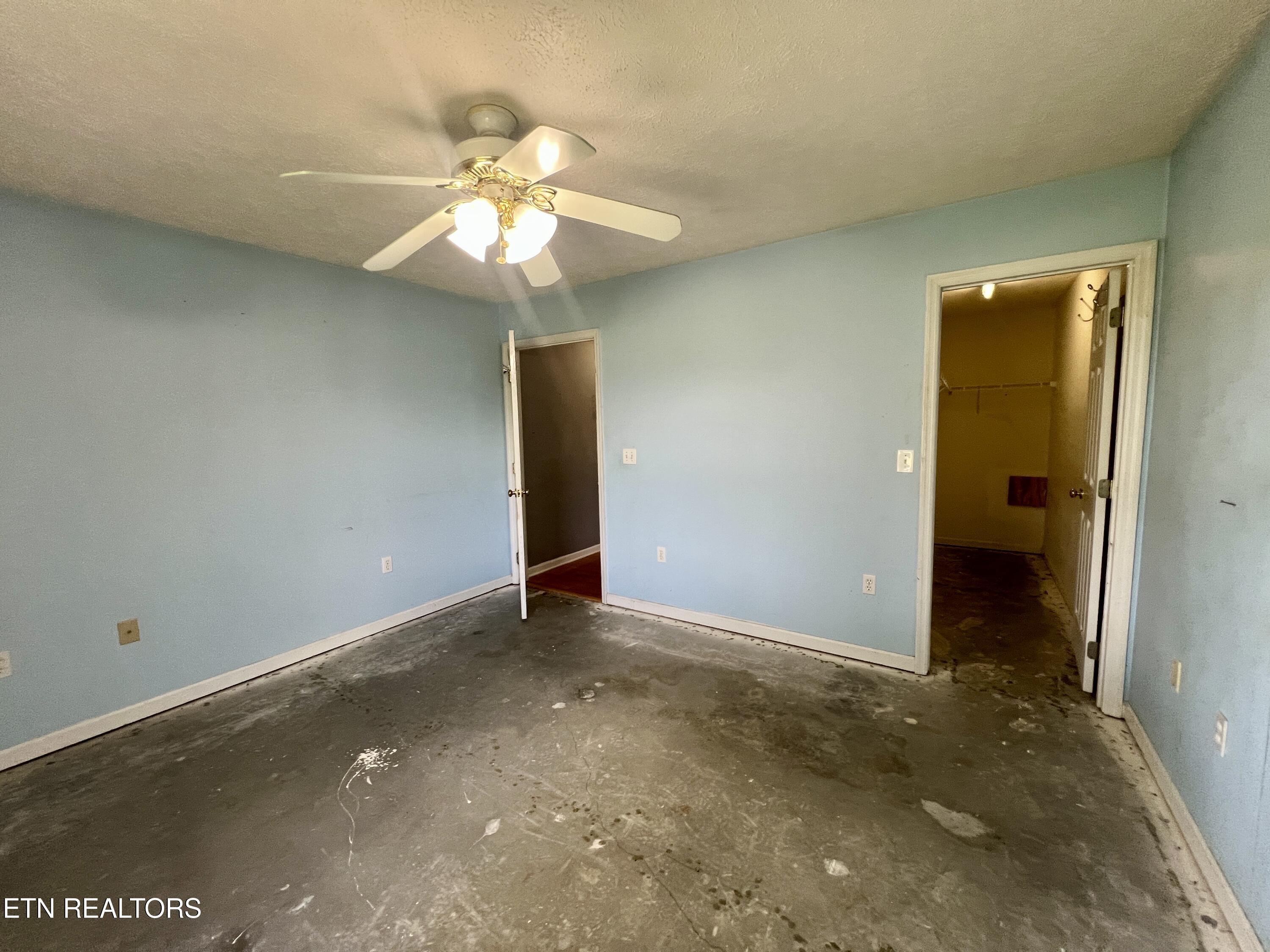 2526 Goingback Circle Sevierville TN 37876