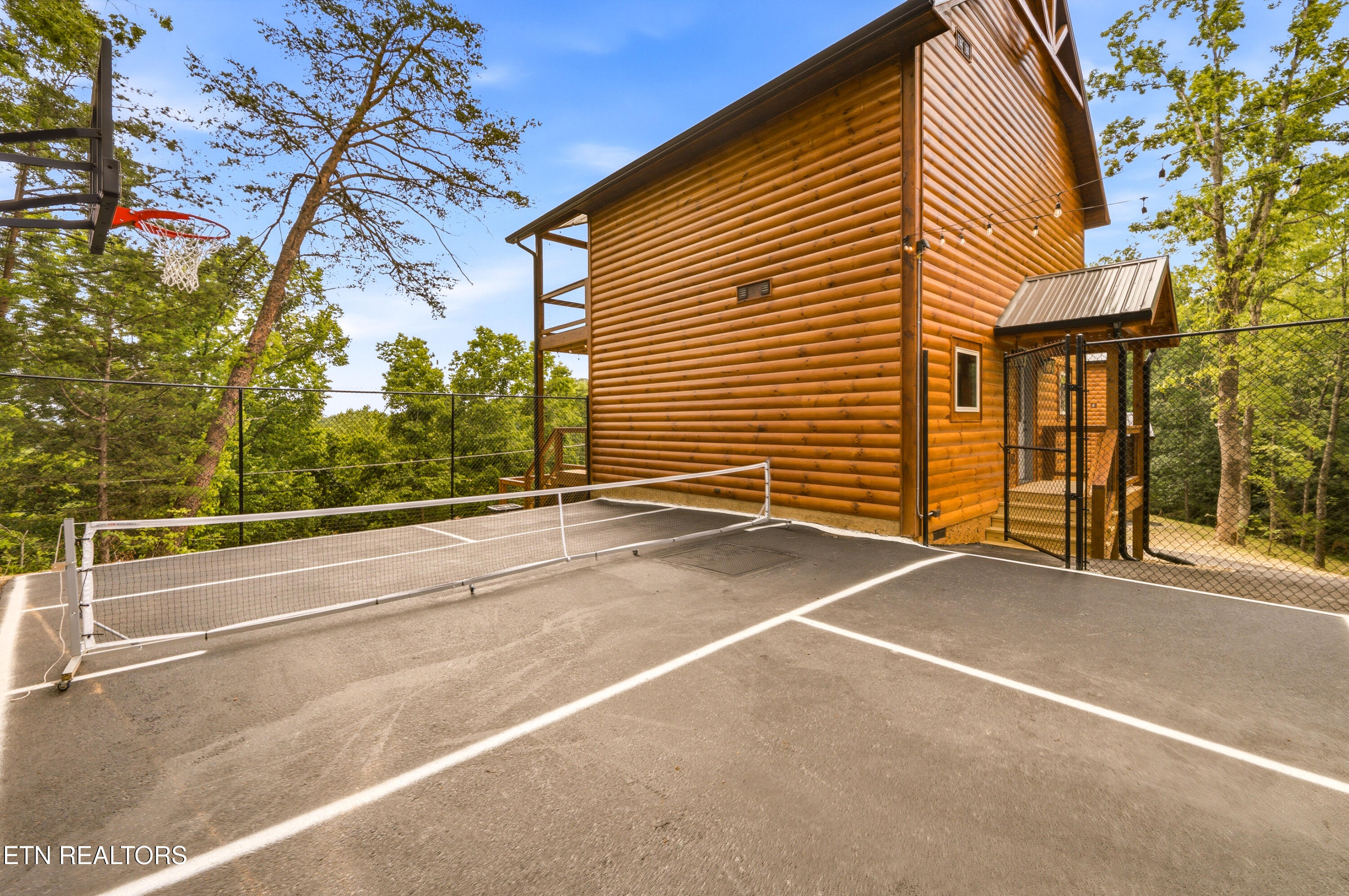 640 Sunrise Boulevard Sevierville TN 37862