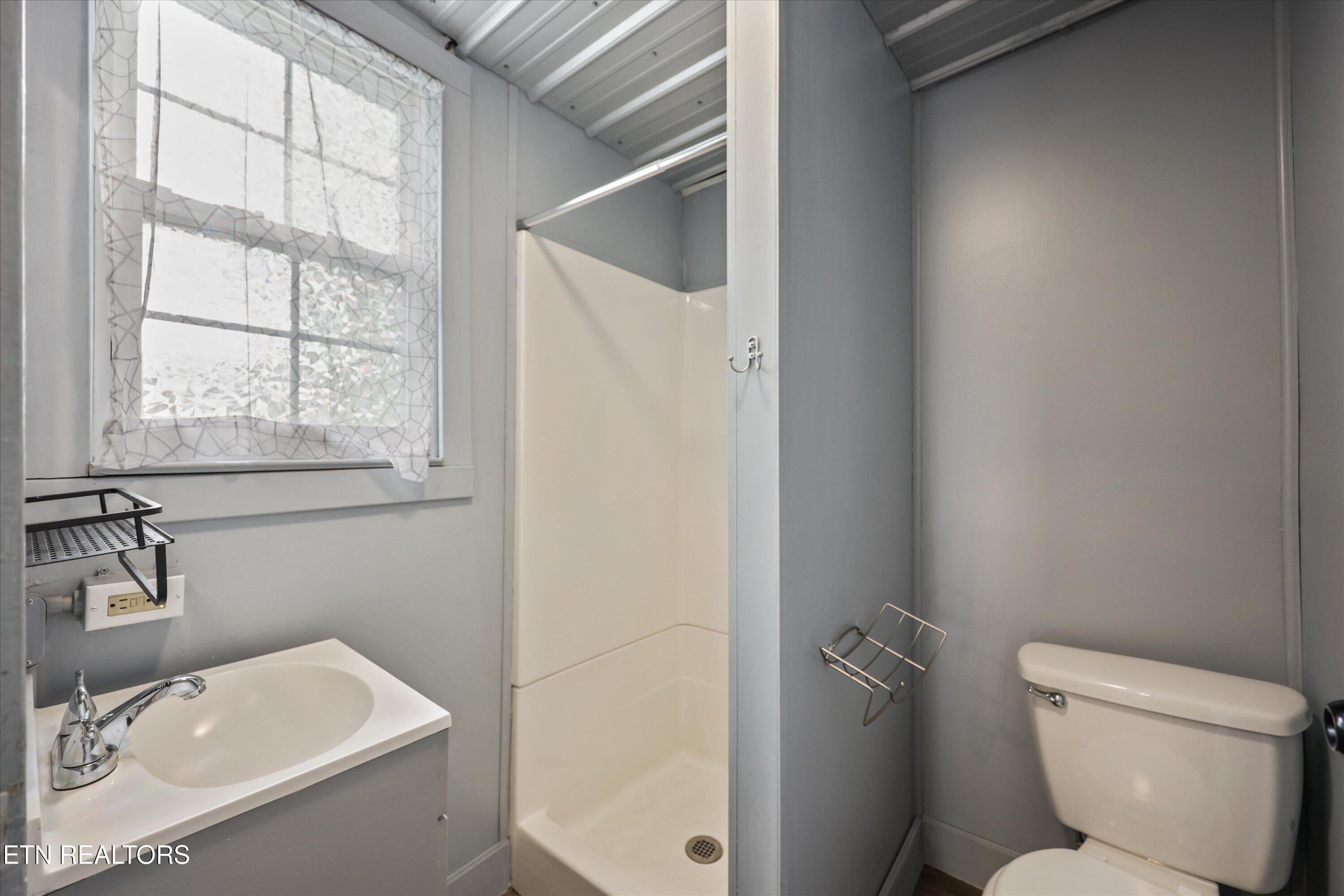 3604 Lansing Avenue Knoxville TN 37914
