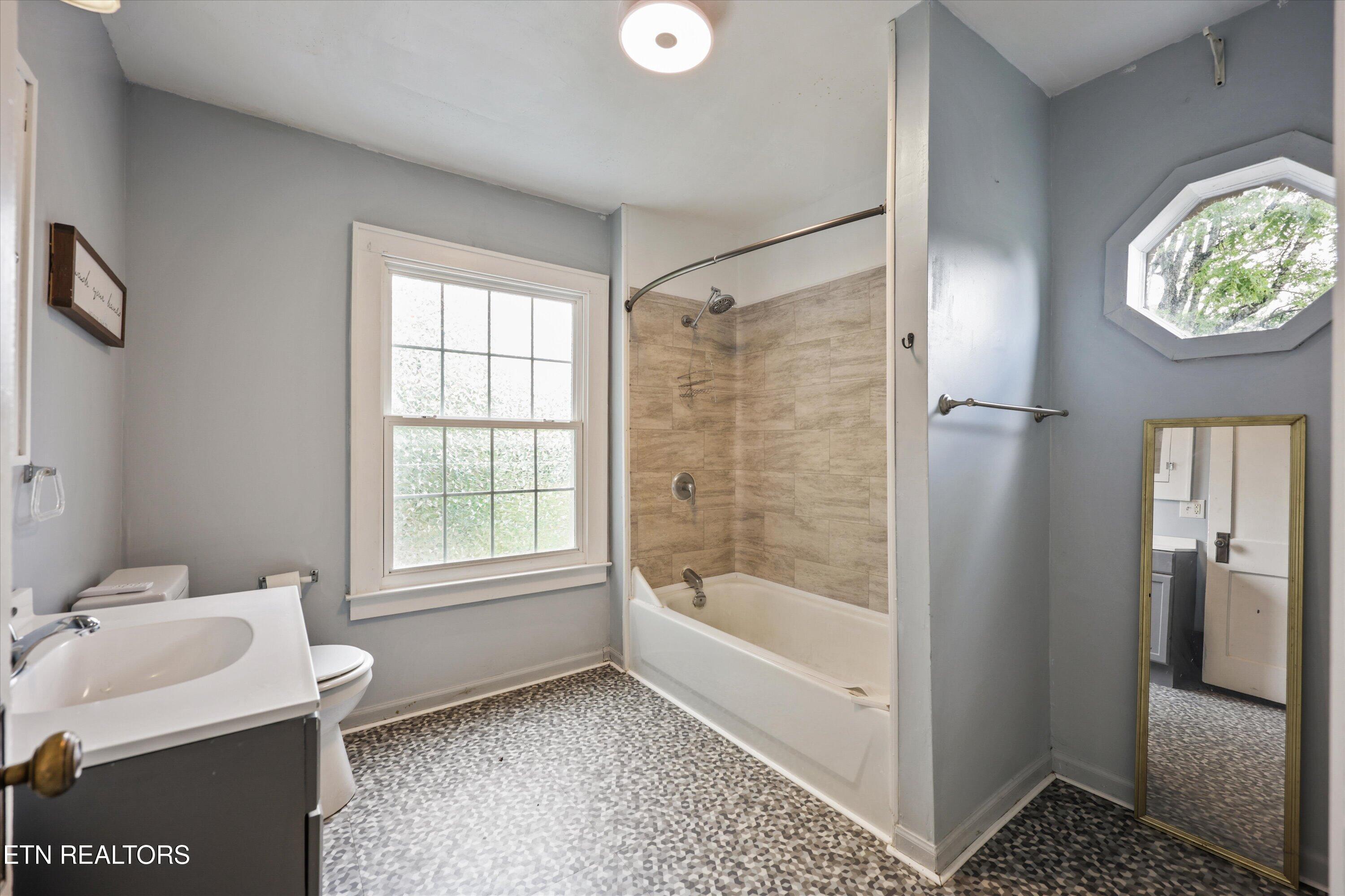 3604 Lansing Avenue Knoxville TN 37914