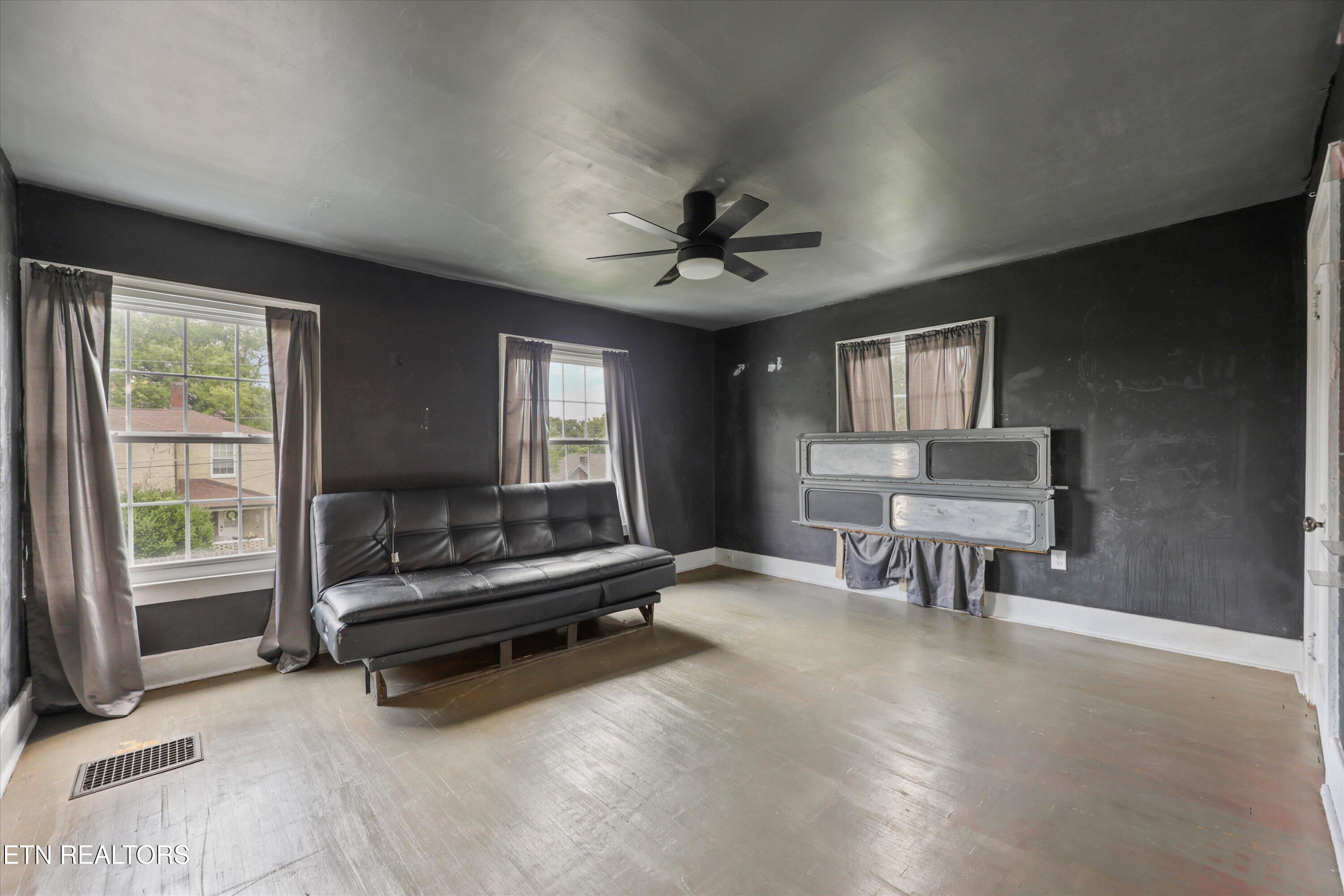 3604 Lansing Avenue Knoxville TN 37914