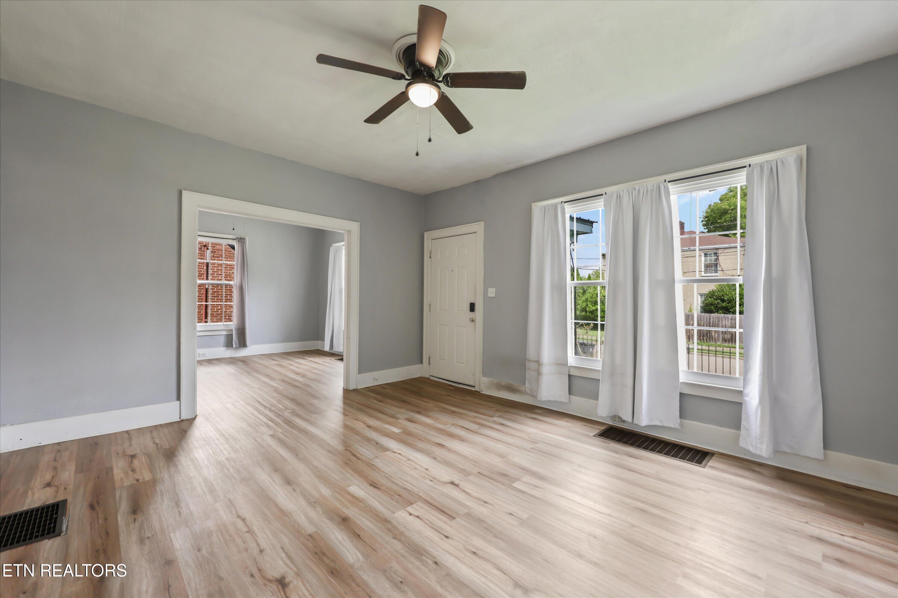 3604 Lansing Avenue Knoxville TN 37914