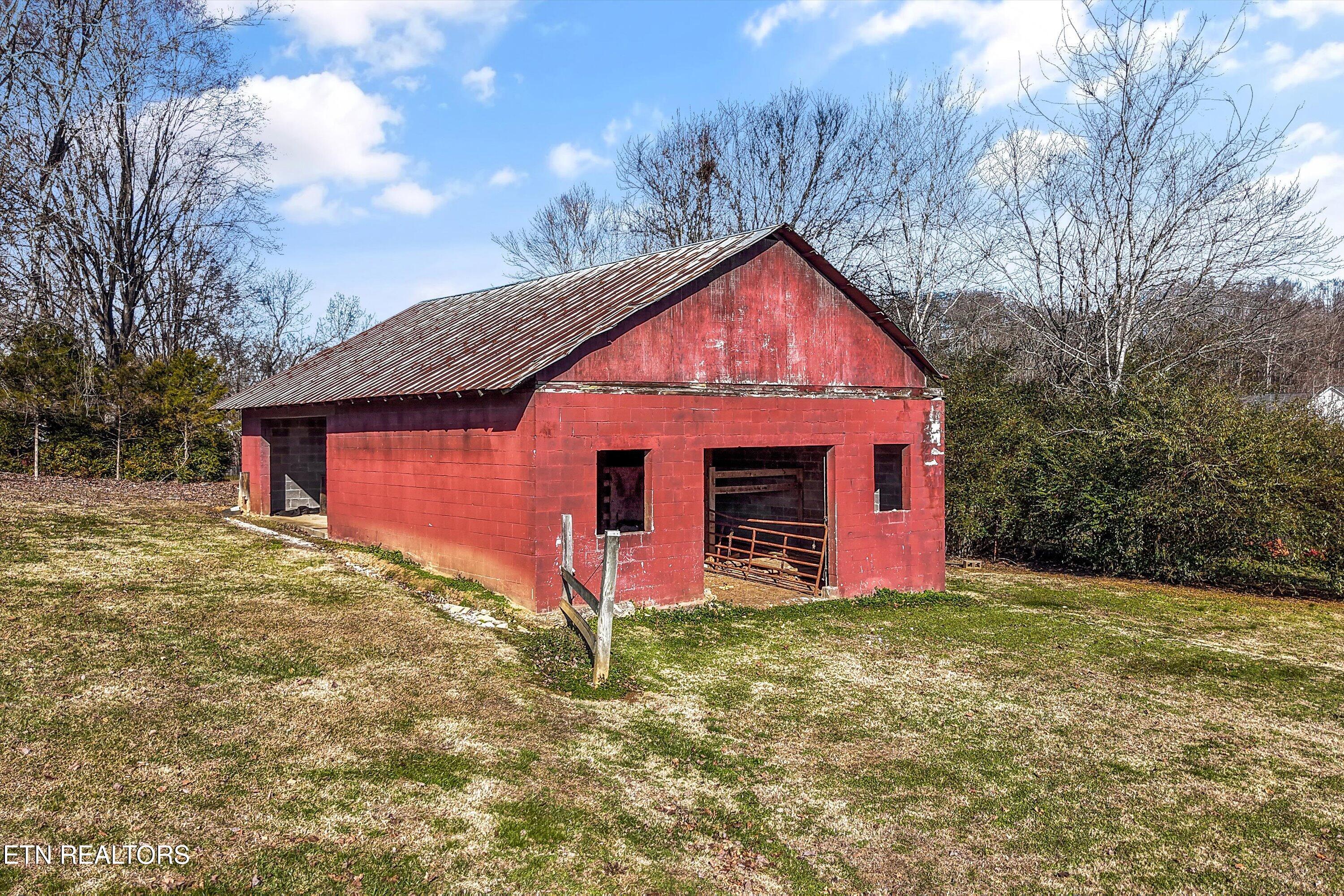 206 Alfred Mccammon Road Maryville TN 37804
