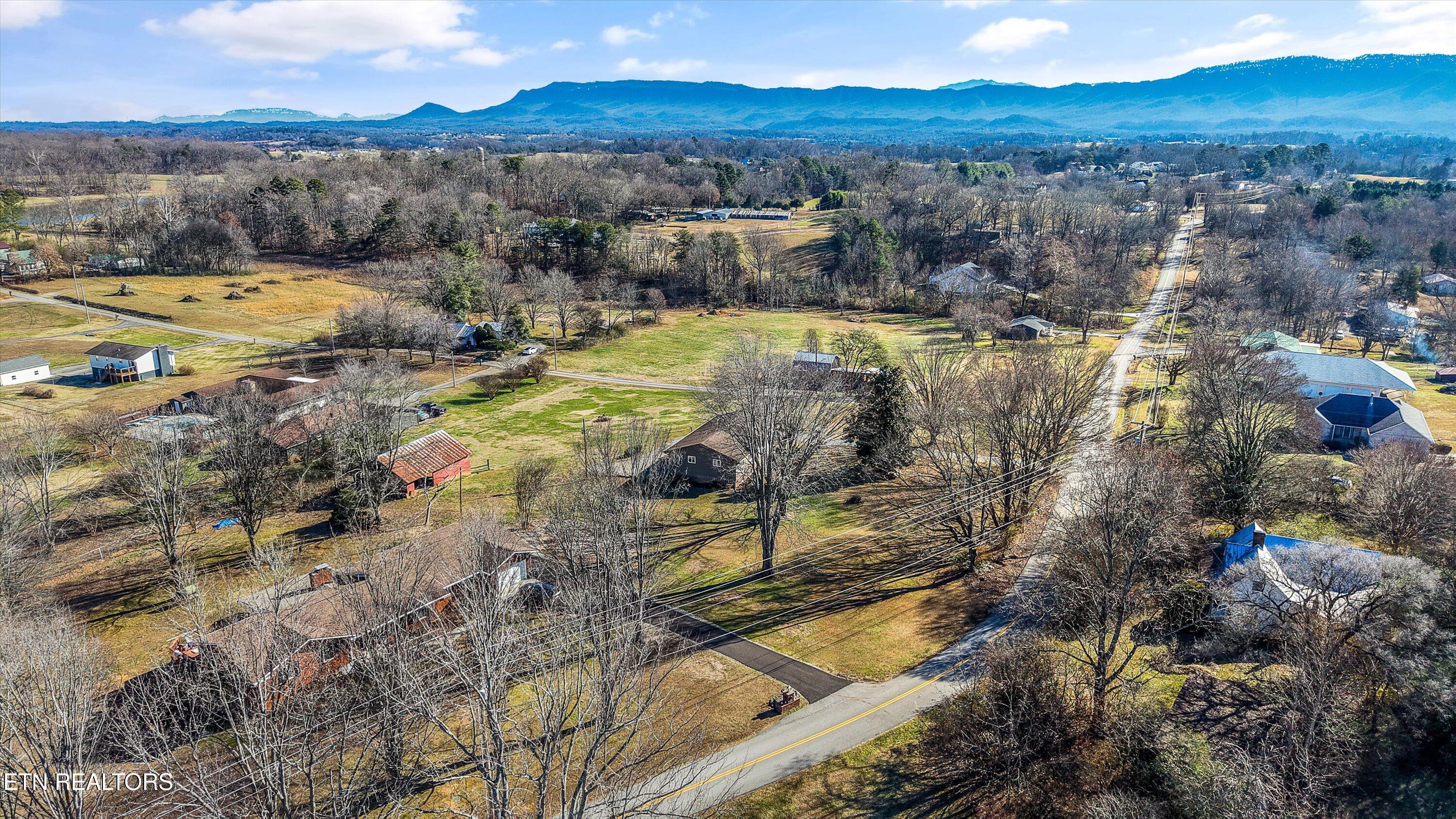 206 Alfred Mccammon Road Maryville TN 37804