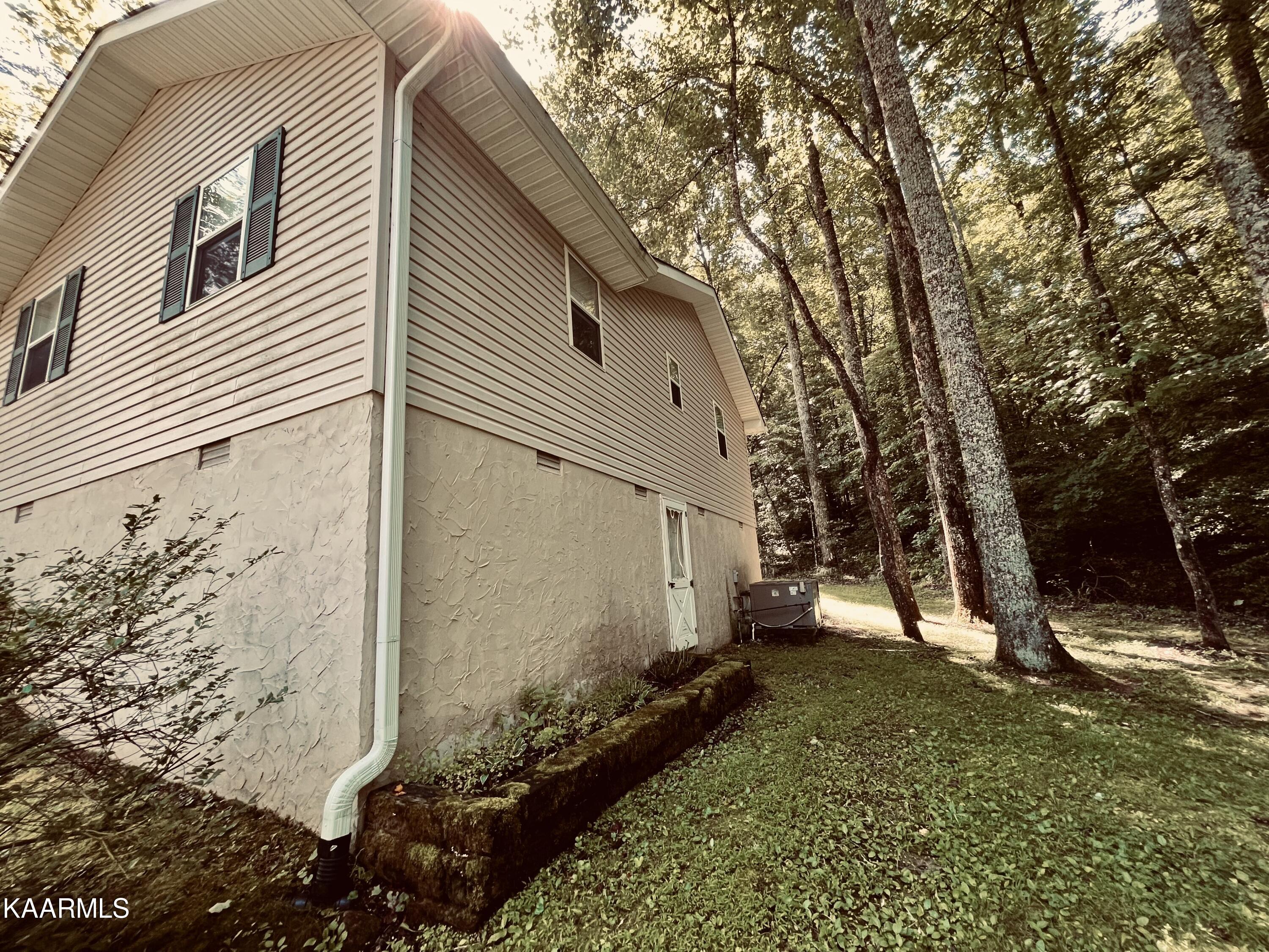 519 Yonside Drive Sparta TN 38583
