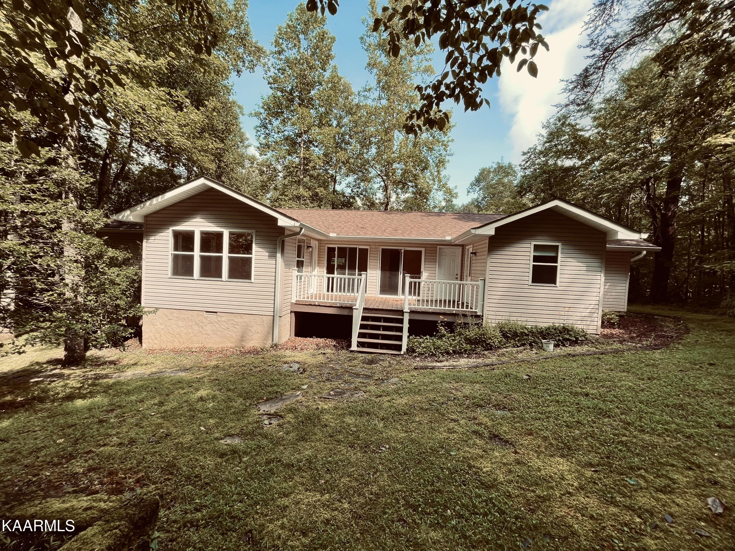 519 Yonside Drive Sparta TN 38583