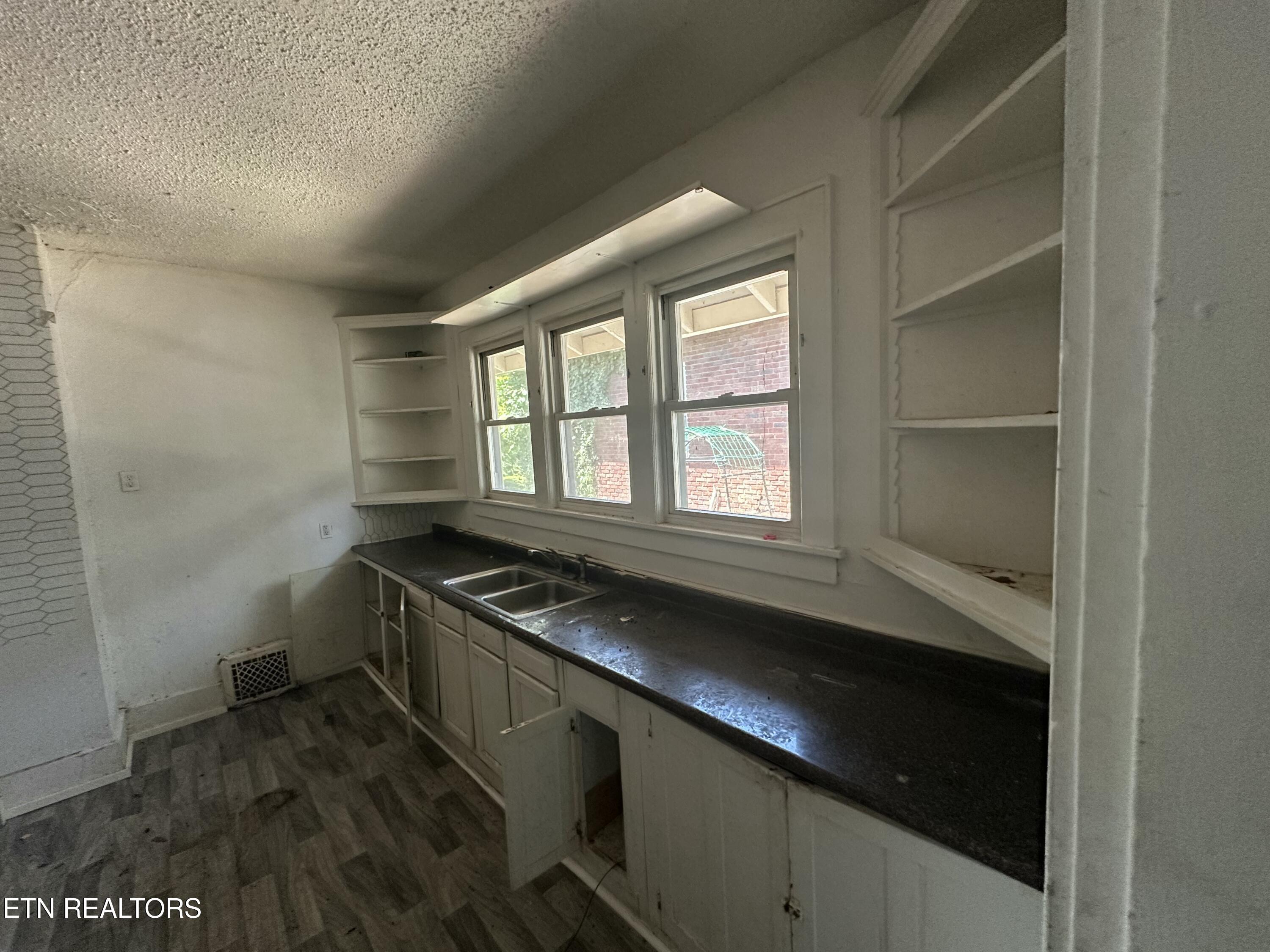 2806 Linden Avenue Knoxville TN 37914