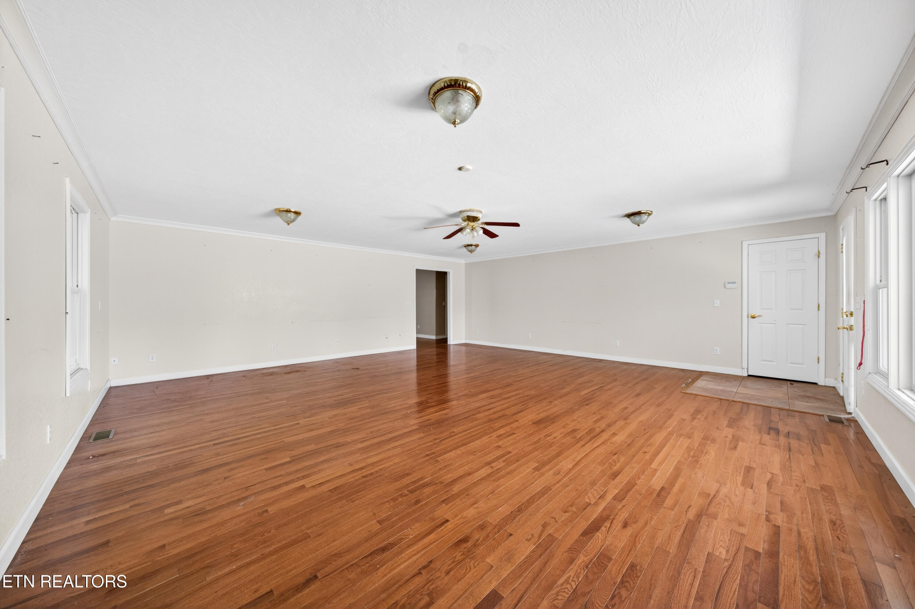 1161 Charlie Doss Road Jamestown TN 38556