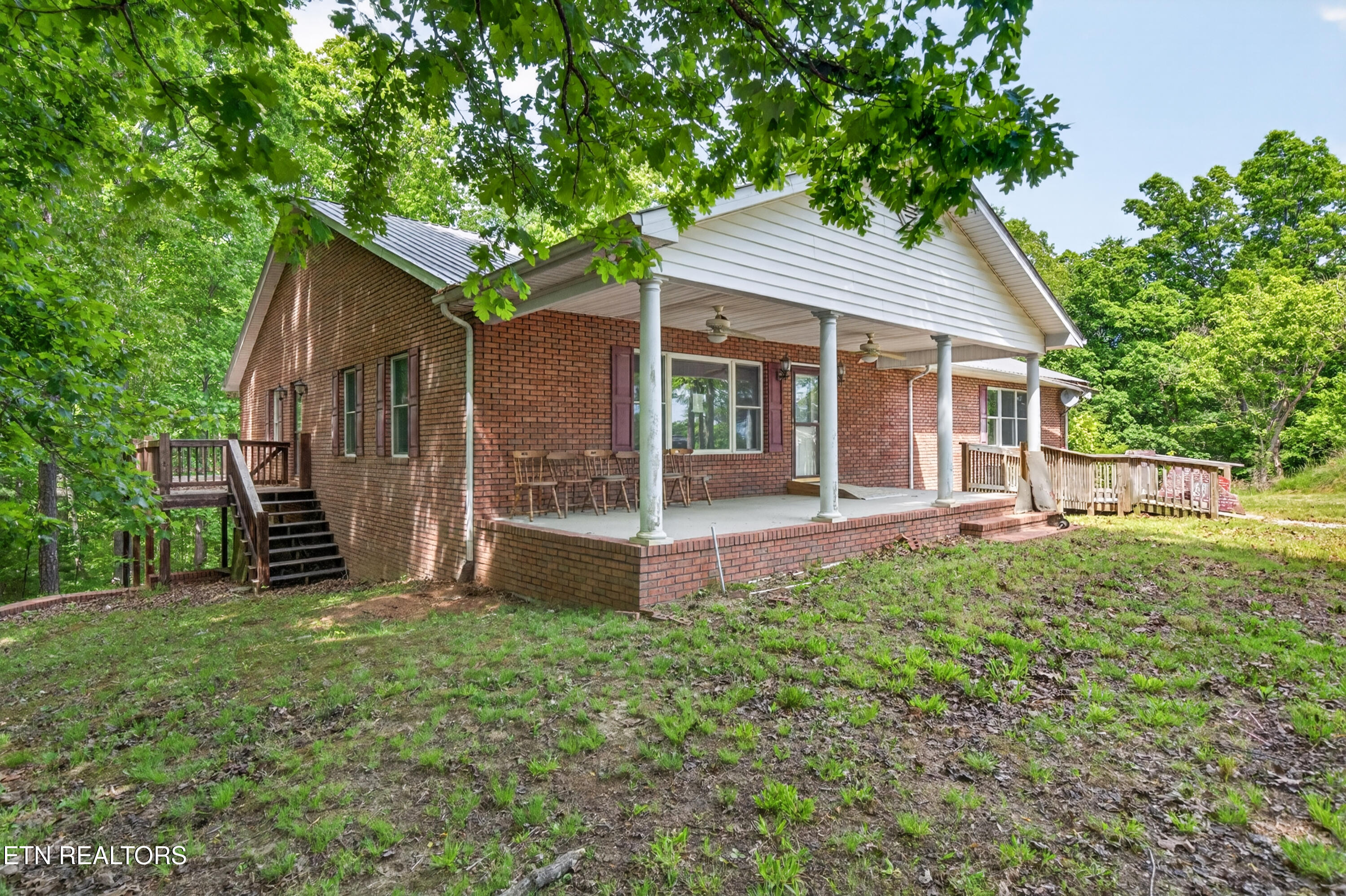 1161 Charlie Doss Road Jamestown TN 38556