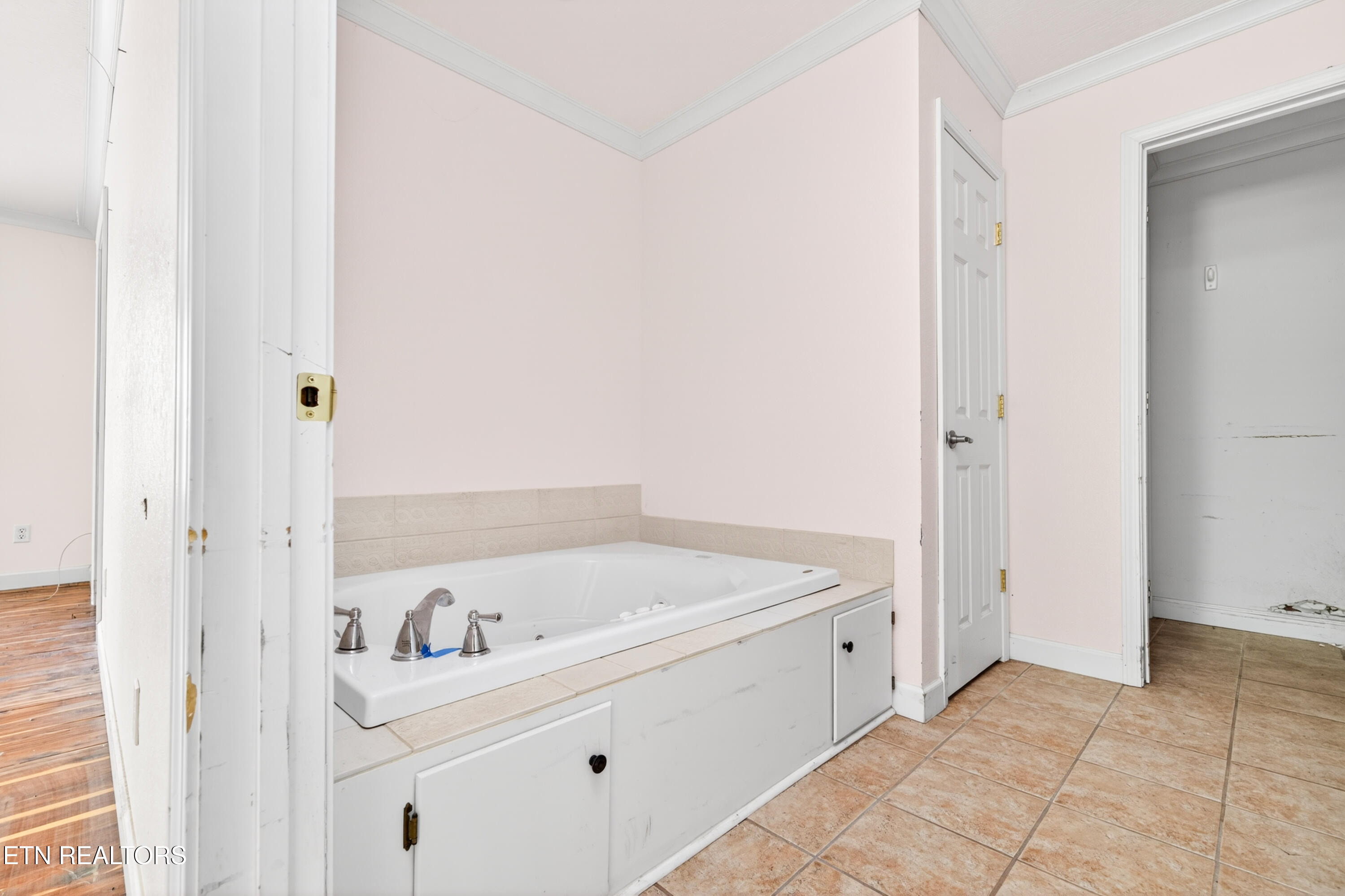 1161 Charlie Doss Road Jamestown TN 38556