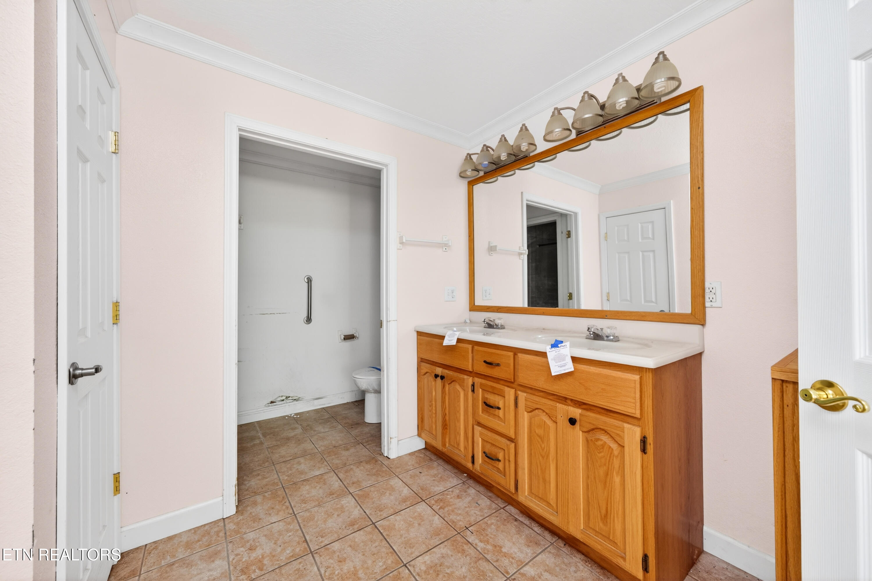 1161 Charlie Doss Road Jamestown TN 38556